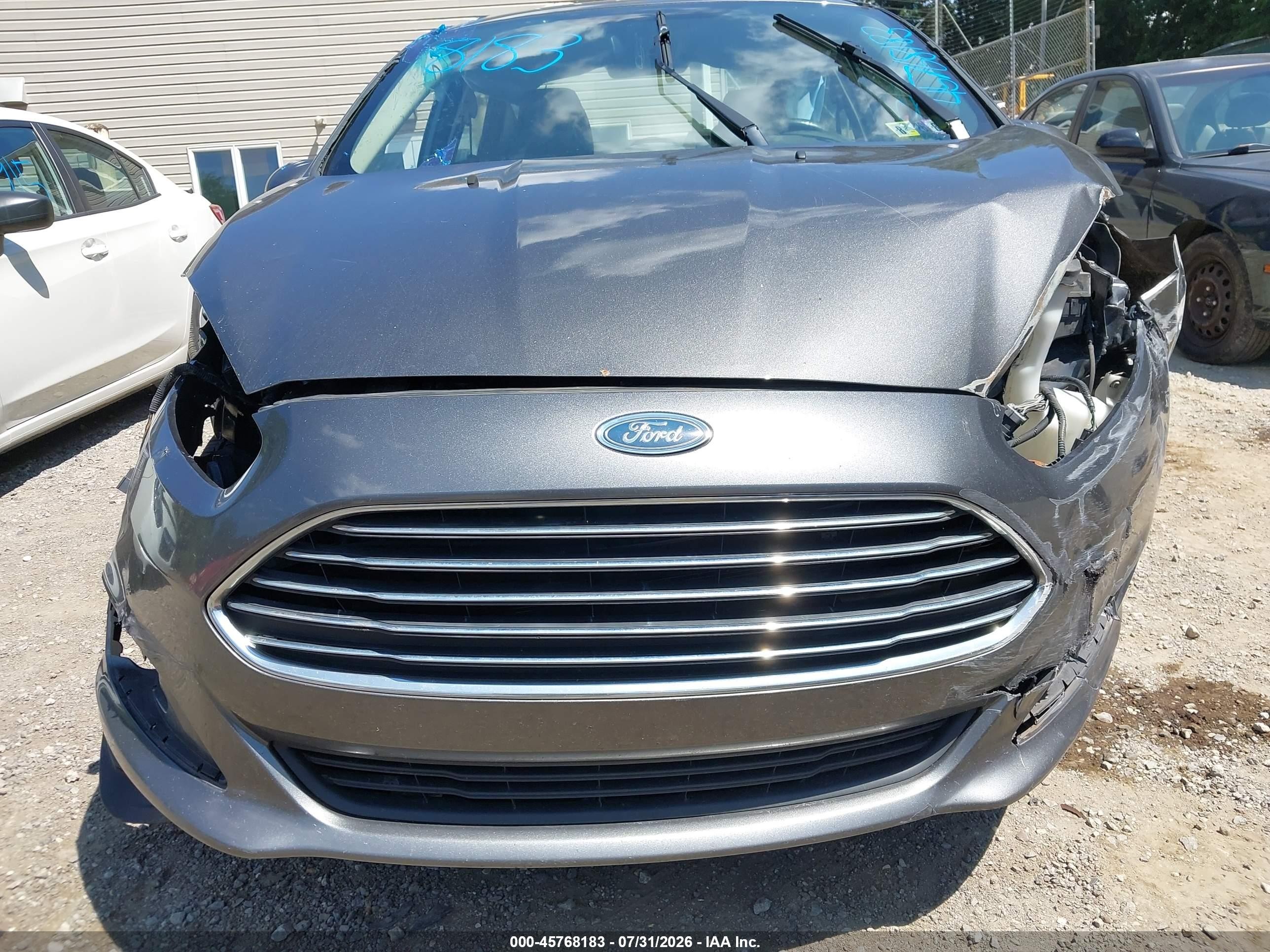 2015 Ford Fiesta Se Gray vin: 3FADP4BJXFM223992