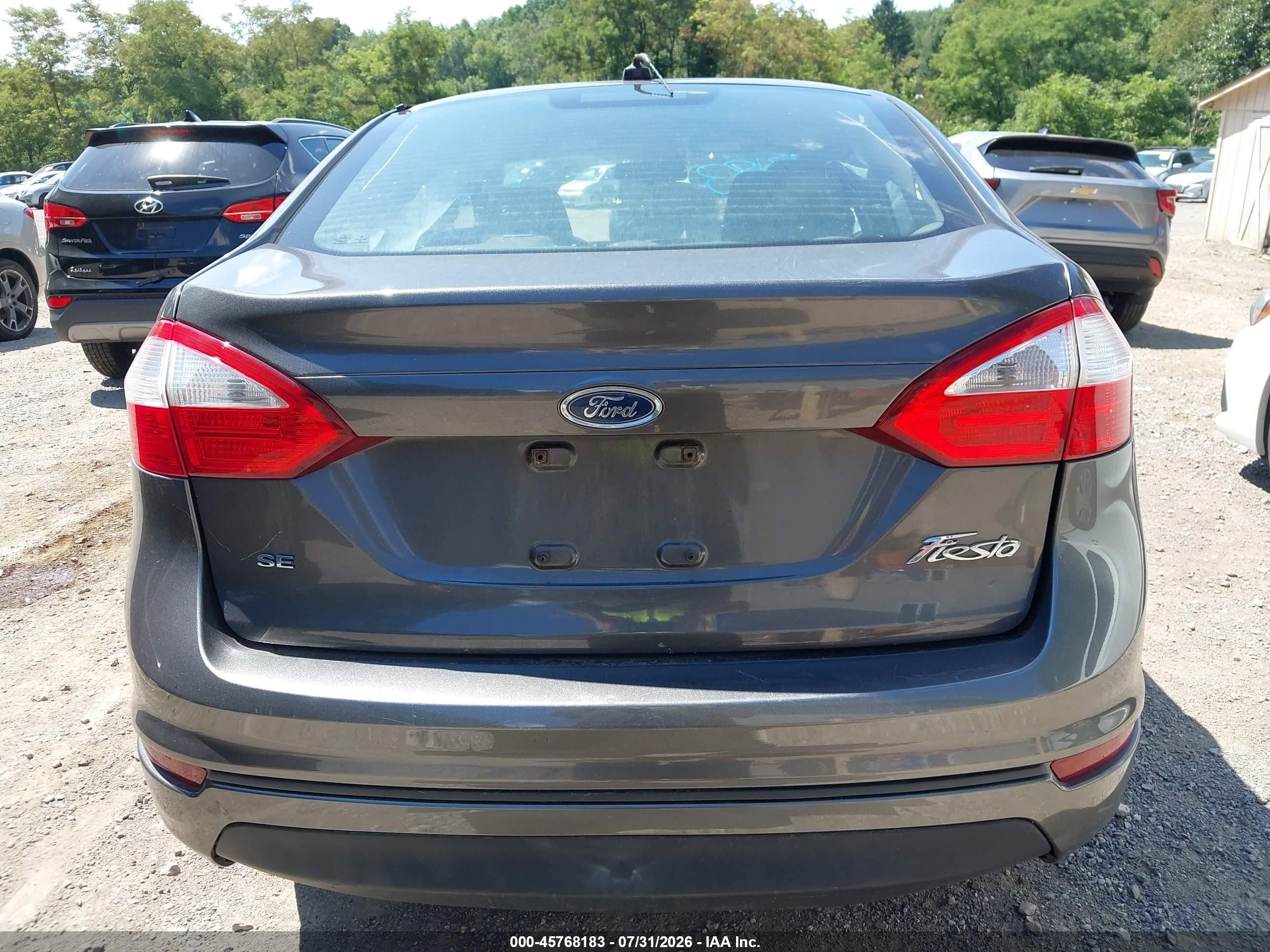 2015 Ford Fiesta Se Gray vin: 3FADP4BJXFM223992