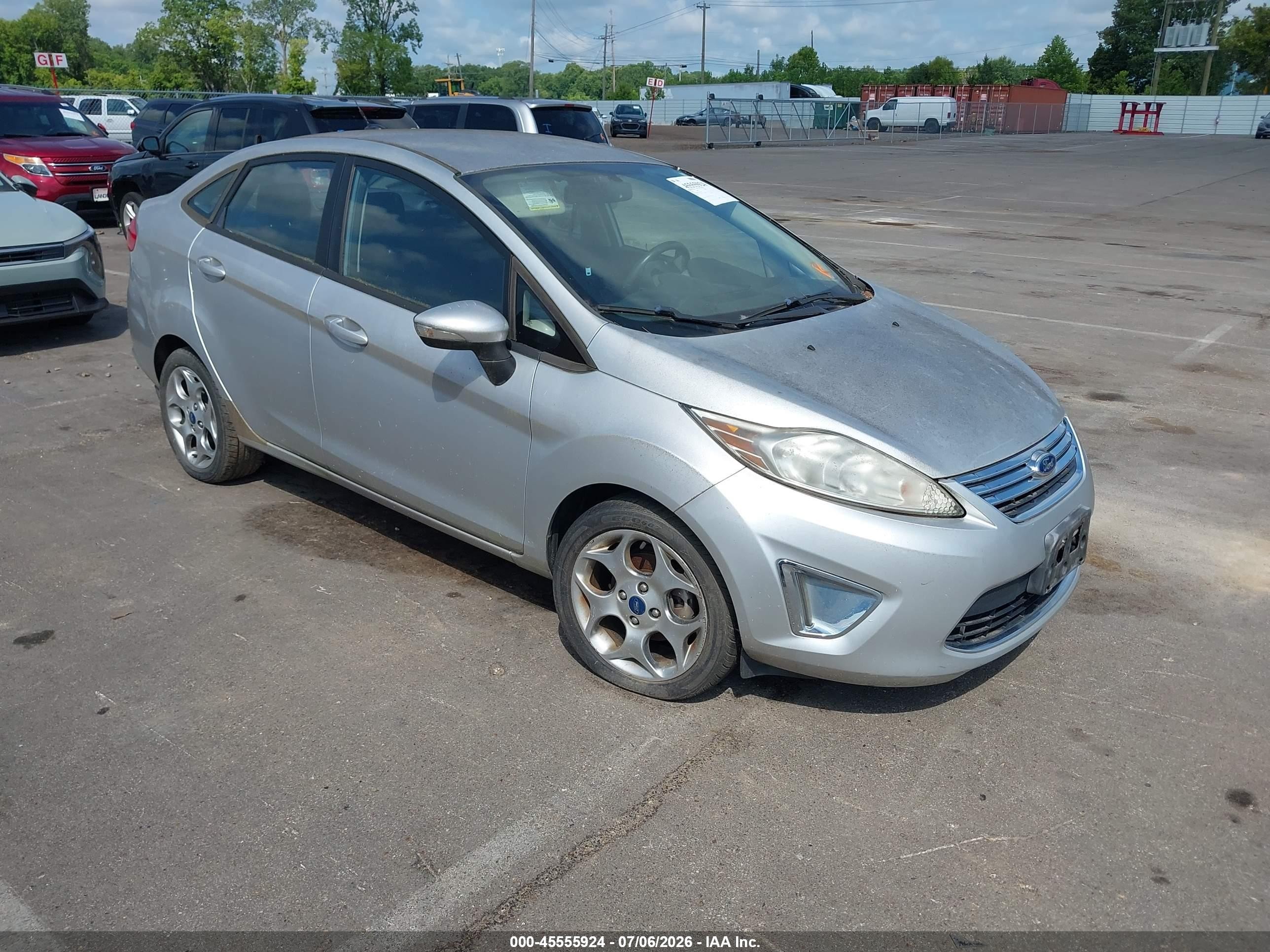 2011 Ford Fiesta Sel Silver vin: 3FADP4CJ0BM216154