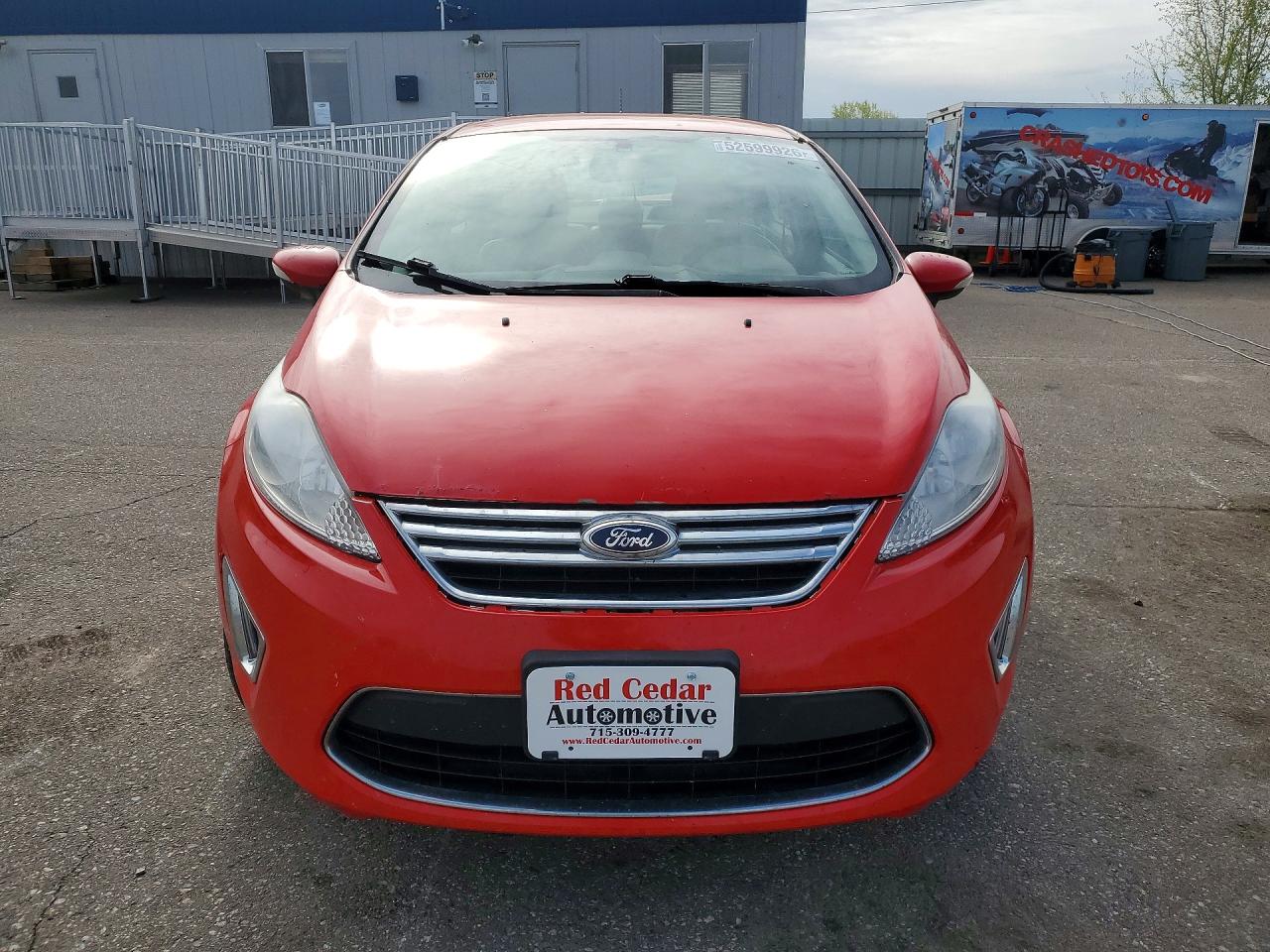 2013 Ford Fiesta Titanium Red vin: 3FADP4CJ0DM162549