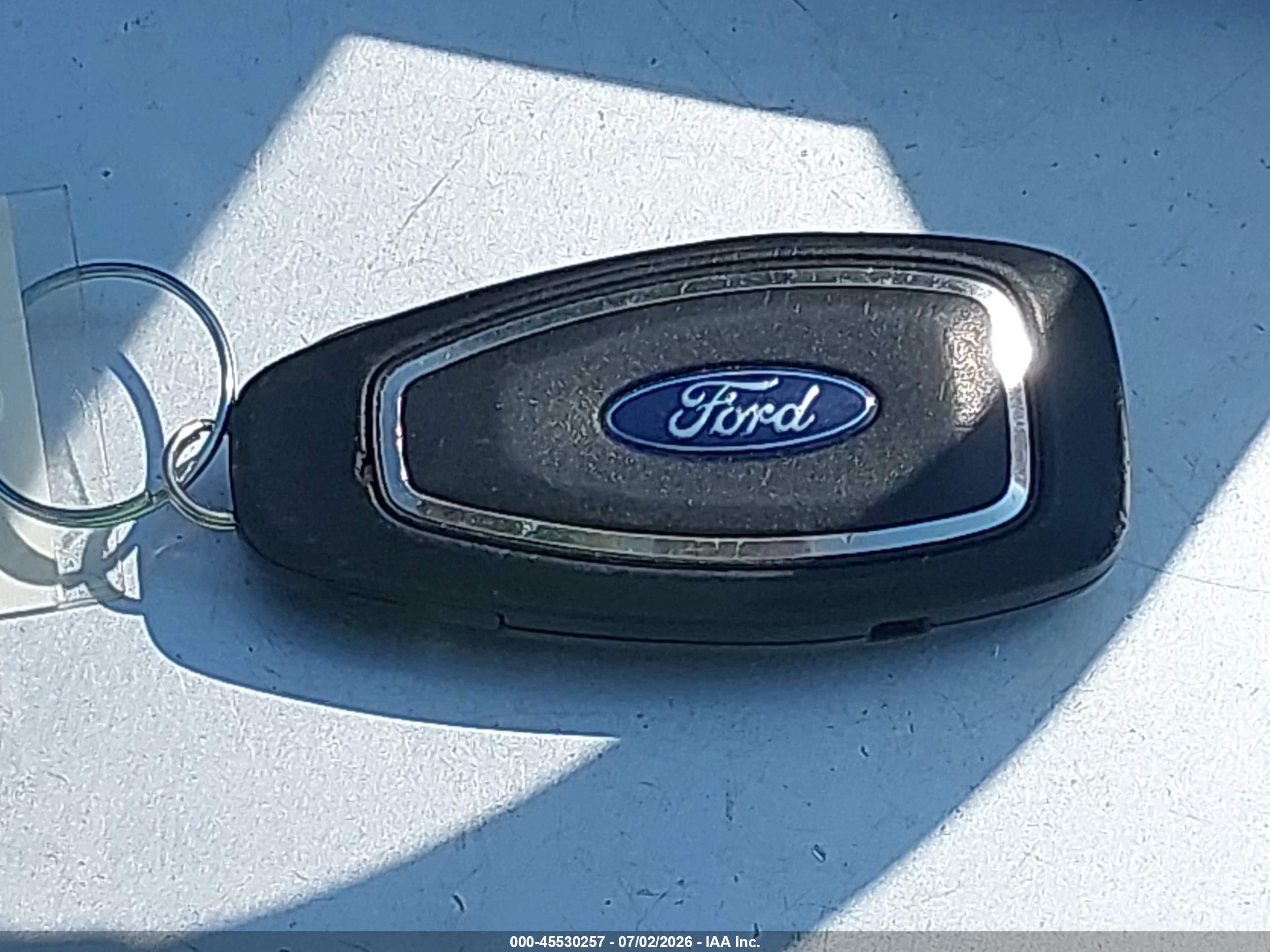 2014 Ford Fiesta Titanium Silver vin: 3FADP4CJ0EM219527