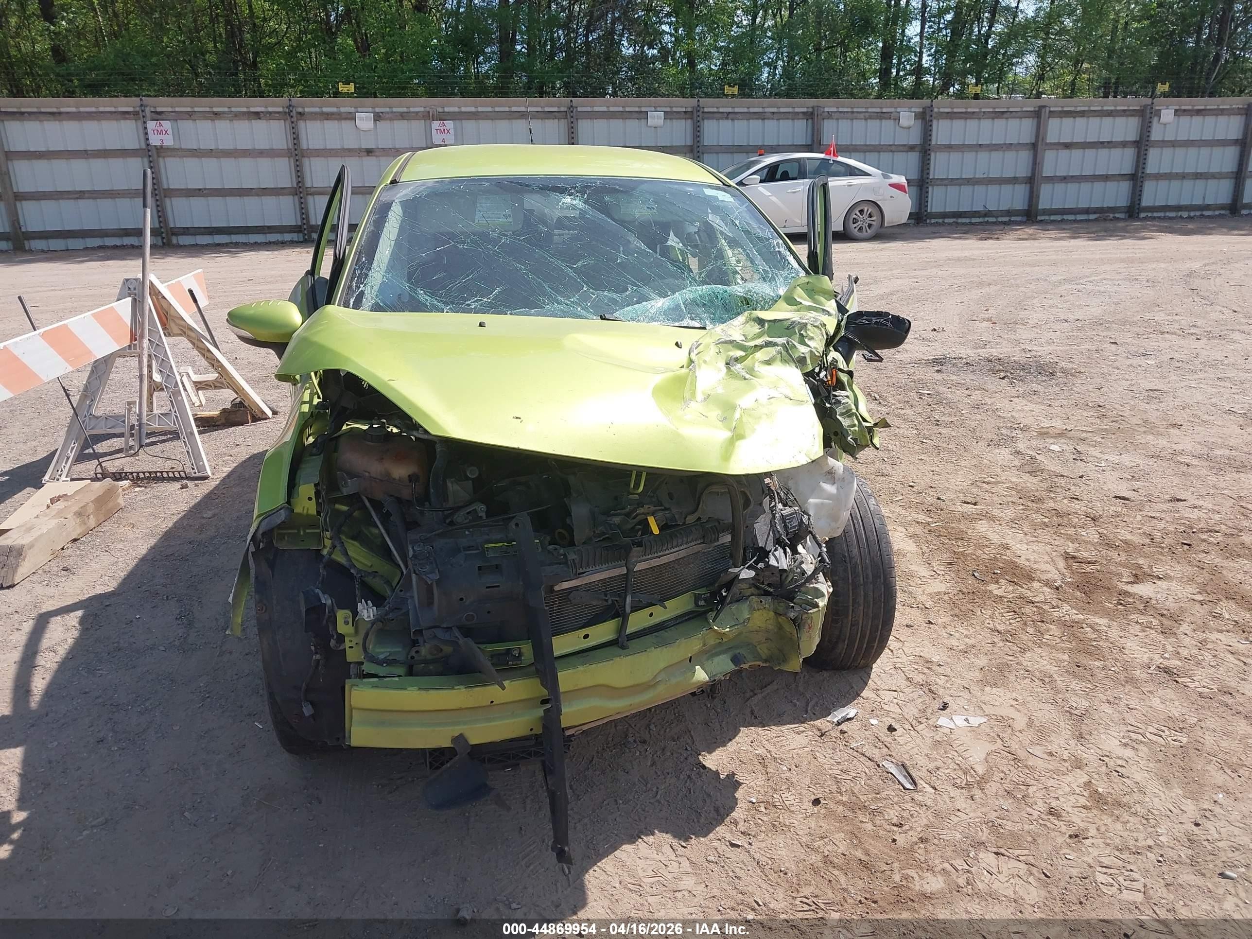 2011 Ford Fiesta Sel Green vin: 3FADP4CJ1BM224263