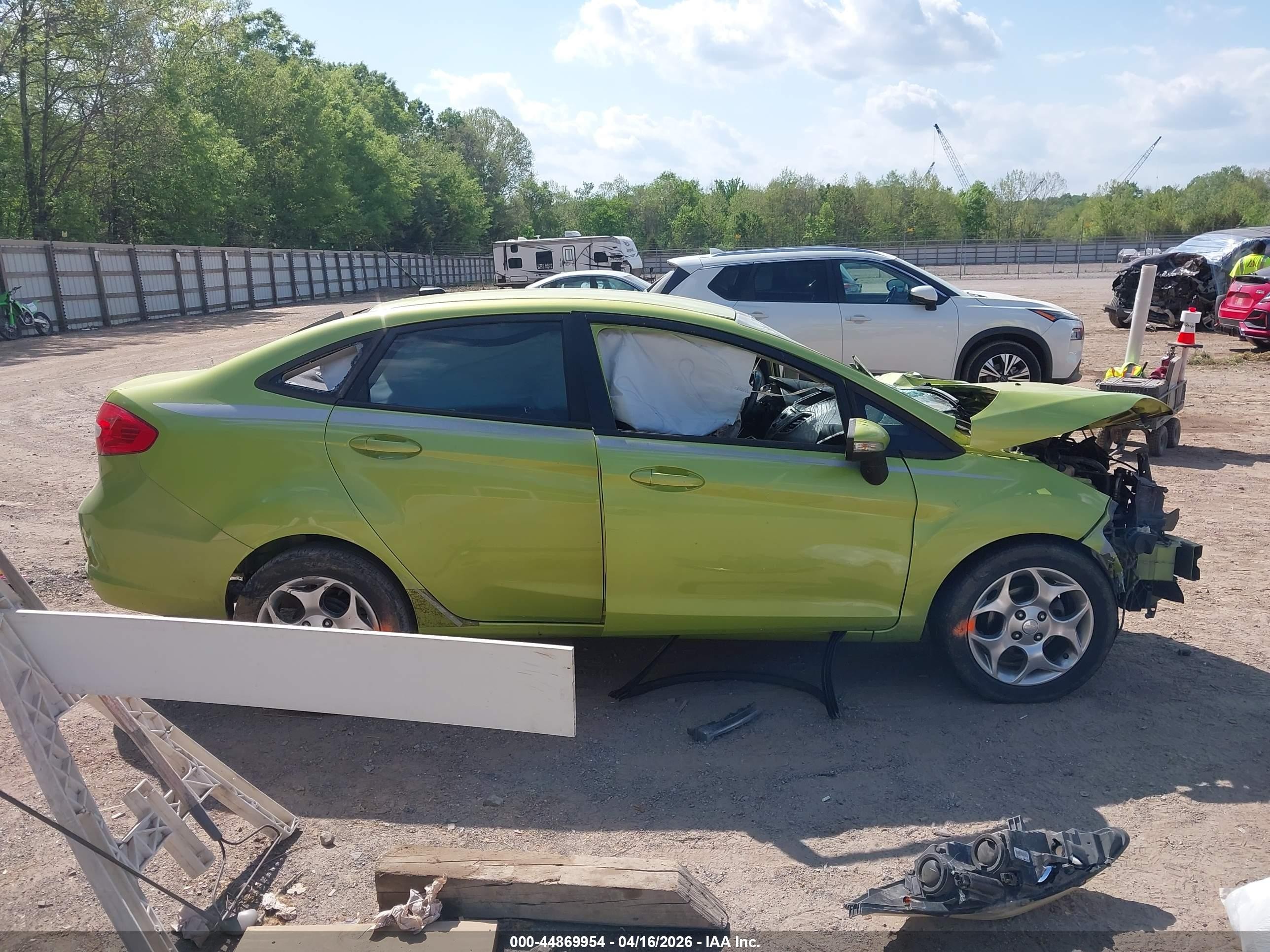2011 Ford Fiesta Sel Green vin: 3FADP4CJ1BM224263