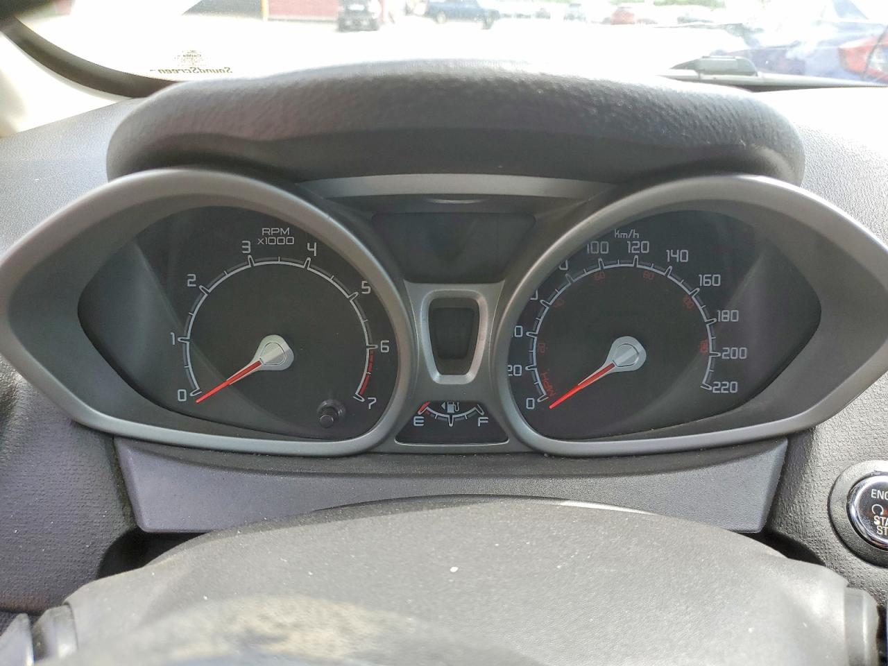 2011 Ford Fiesta White vin: 3FADP4CJ2BM104827