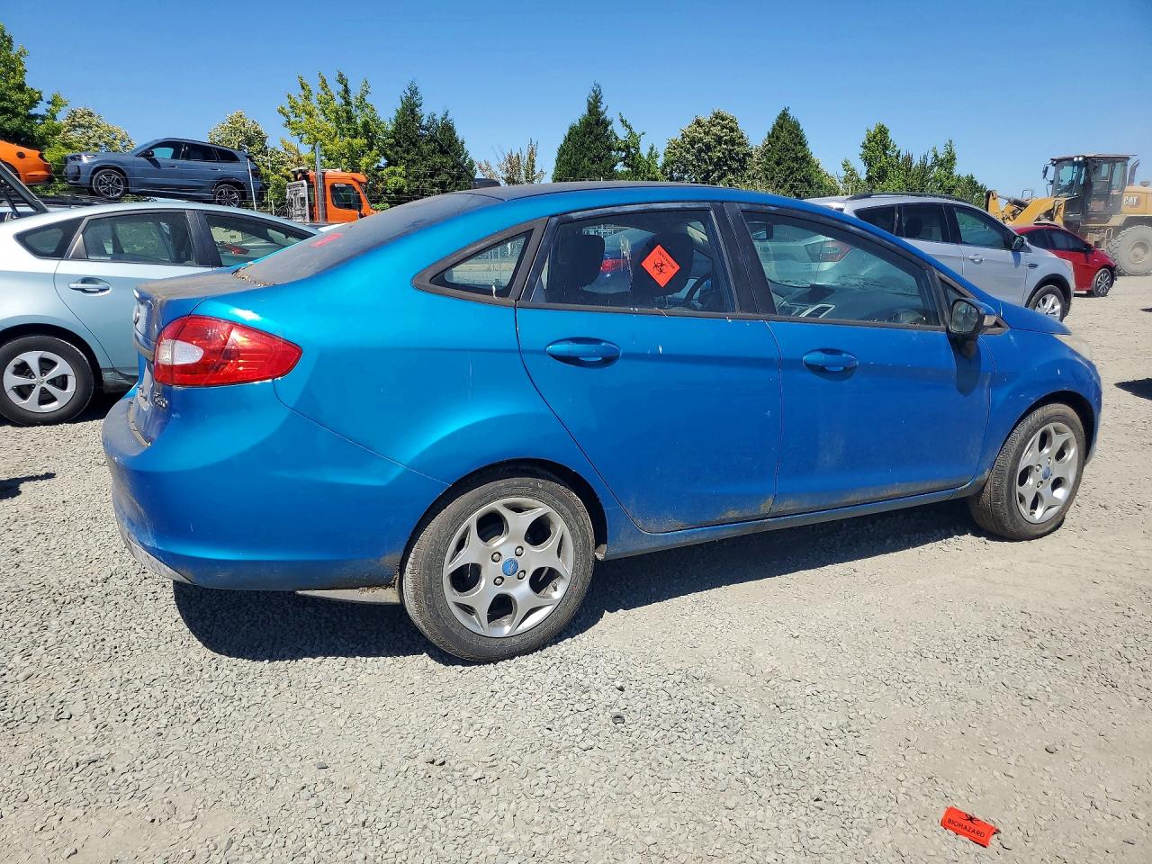 2012 Ford Fiesta Blue vin: 3FADP4CJ2CM112170