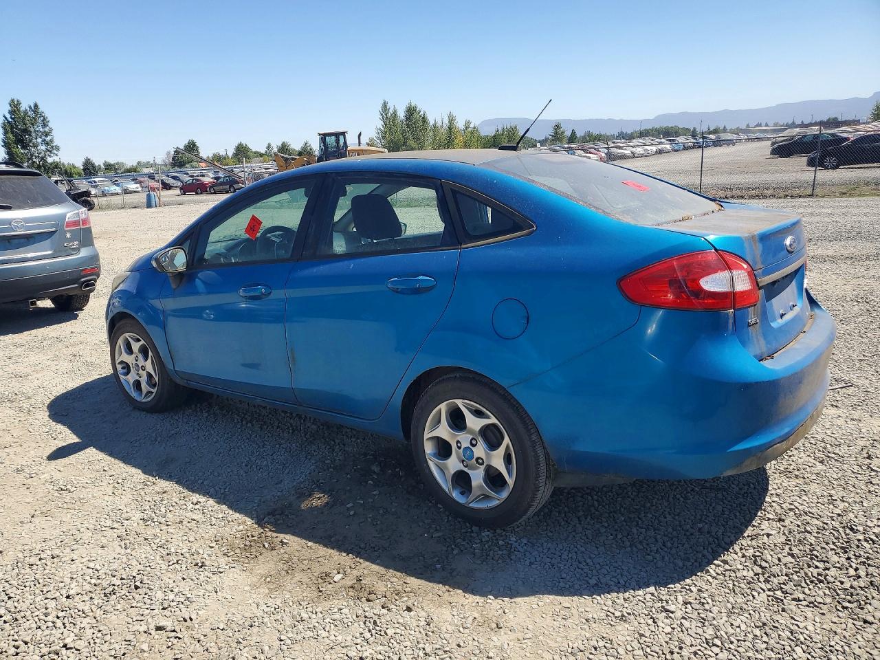 2012 Ford Fiesta Blue vin: 3FADP4CJ2CM112170
