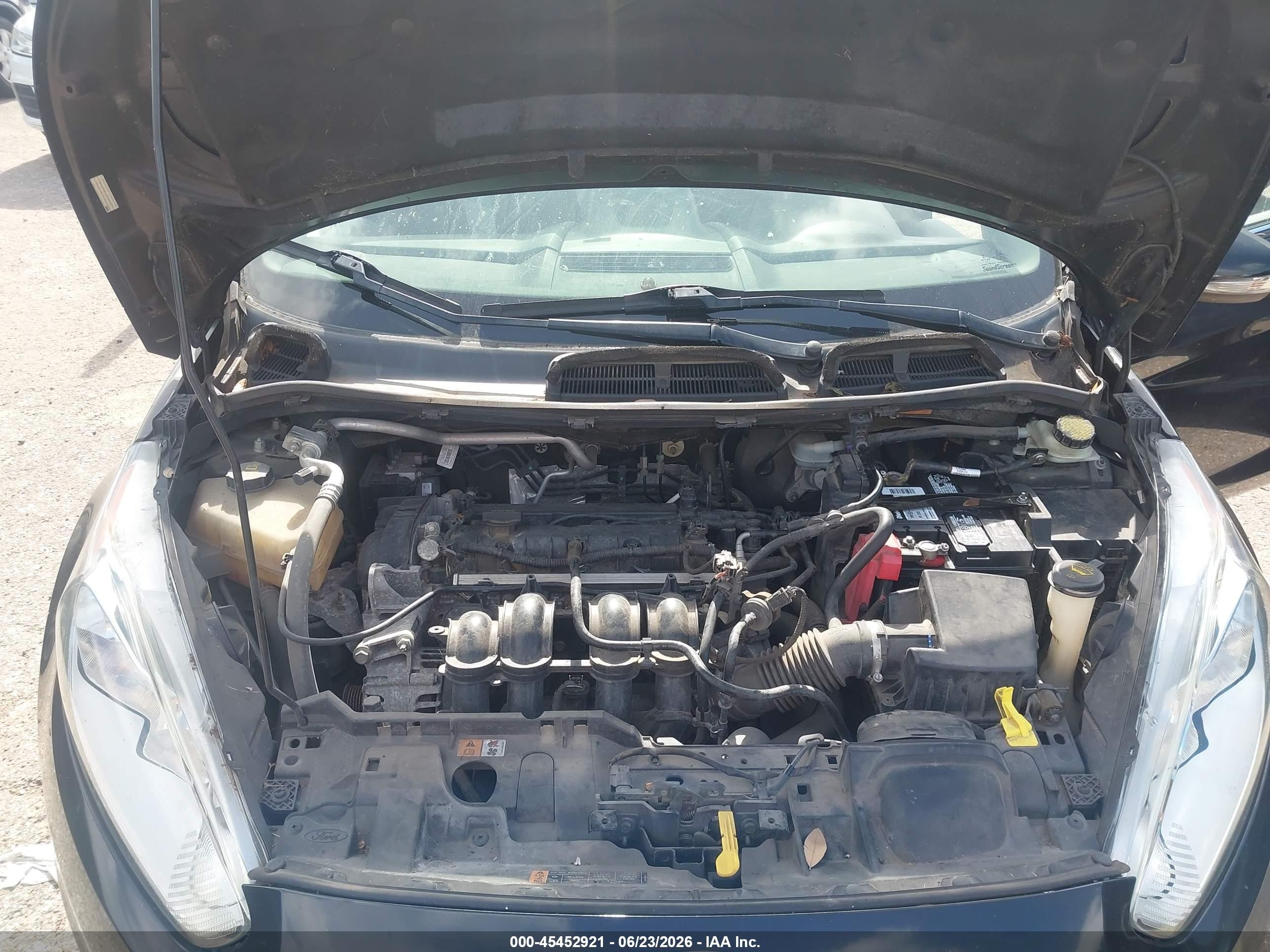 2014 Ford Fiesta Titanium Black vin: 3FADP4CJ3EM190413