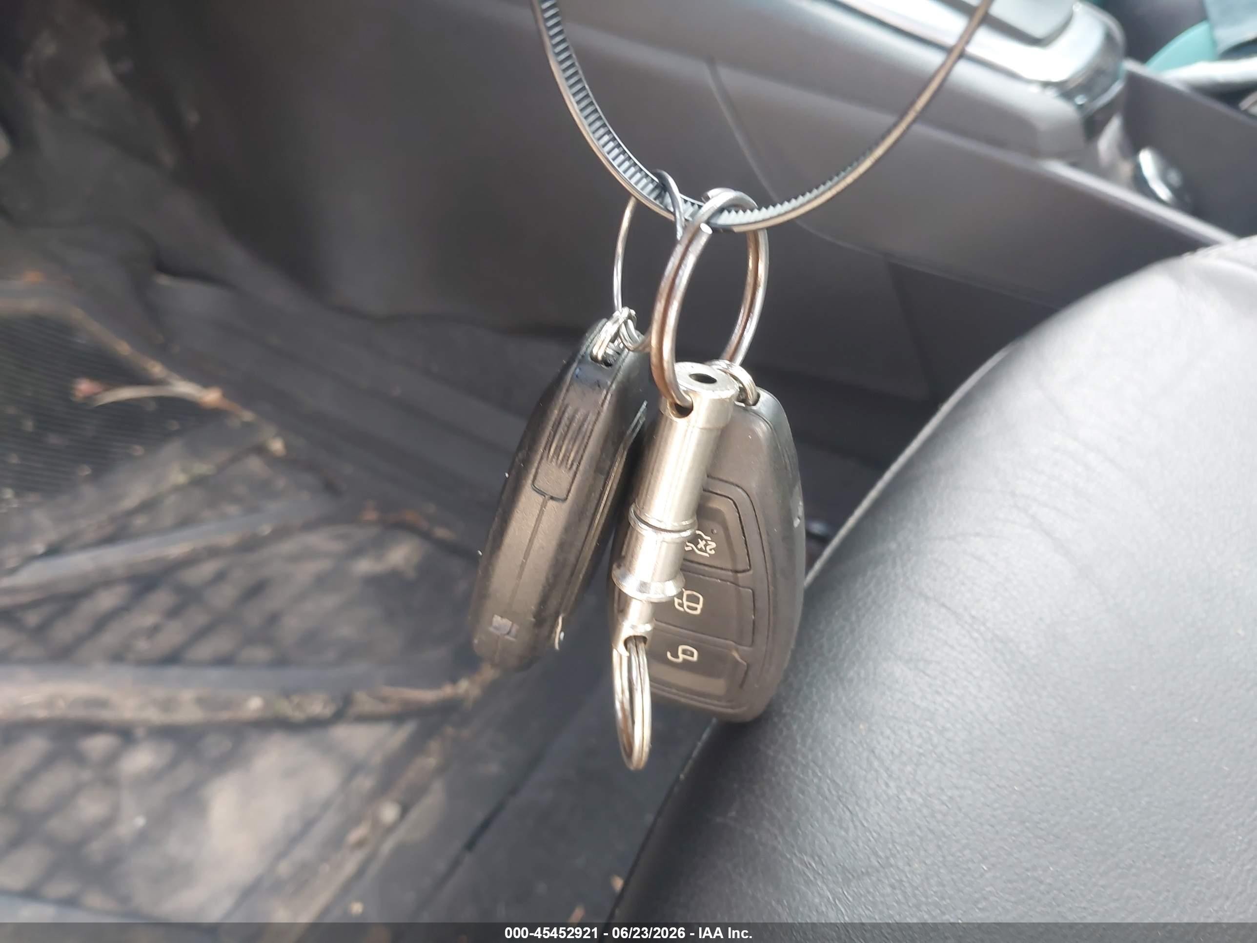 2014 Ford Fiesta Titanium Black vin: 3FADP4CJ3EM190413