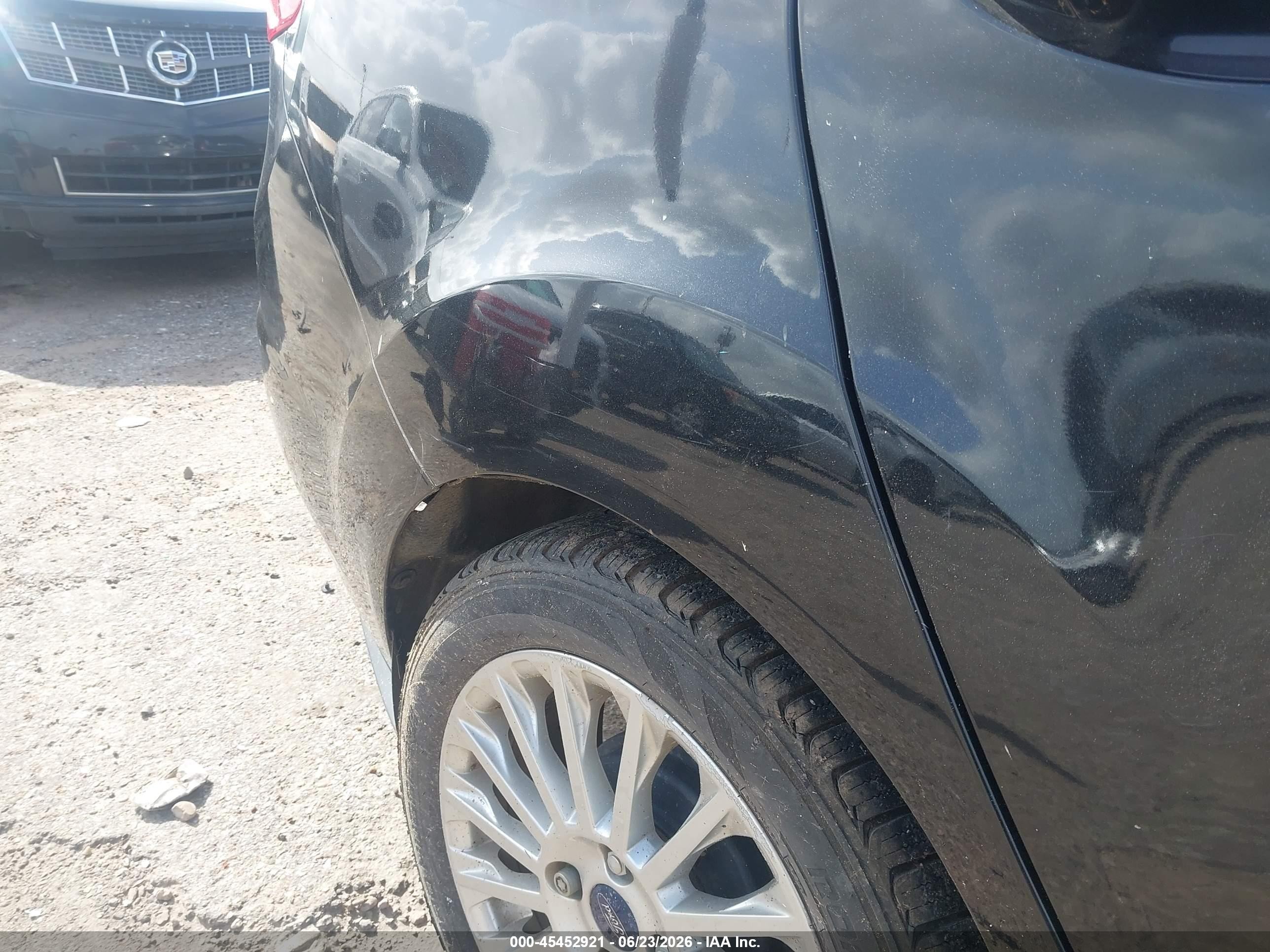 2014 Ford Fiesta Titanium Black vin: 3FADP4CJ3EM190413