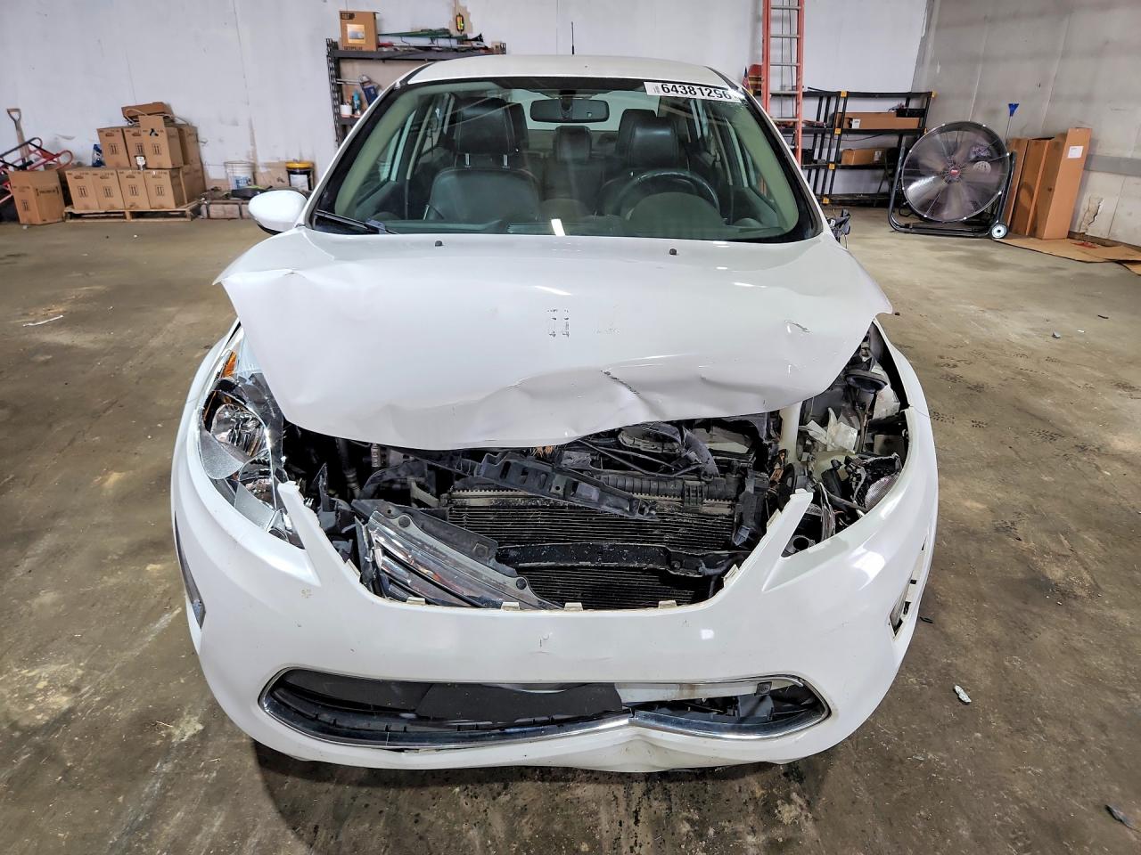2011 Ford Fiesta Sel Белый vin: 3FADP4CJ7BM100191
