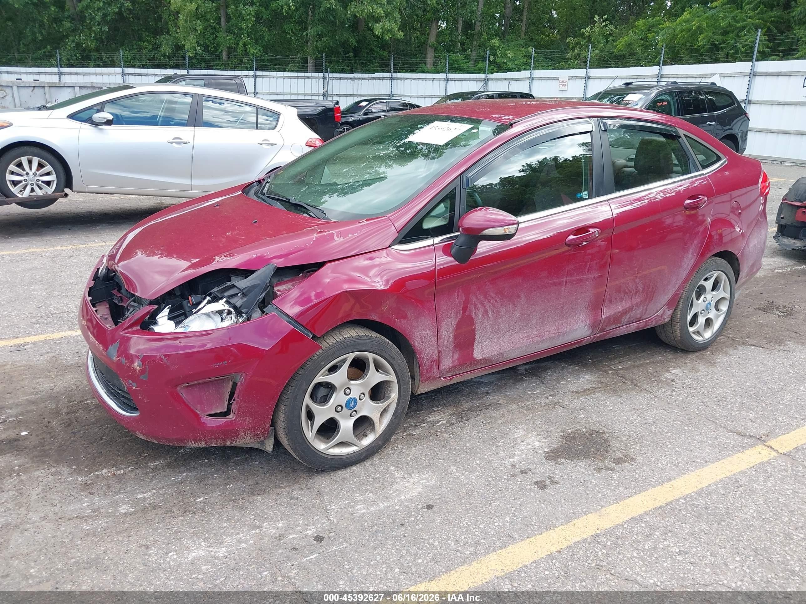 2011 Ford Fiesta Sel Pink vin: 3FADP4CJ7BM100708