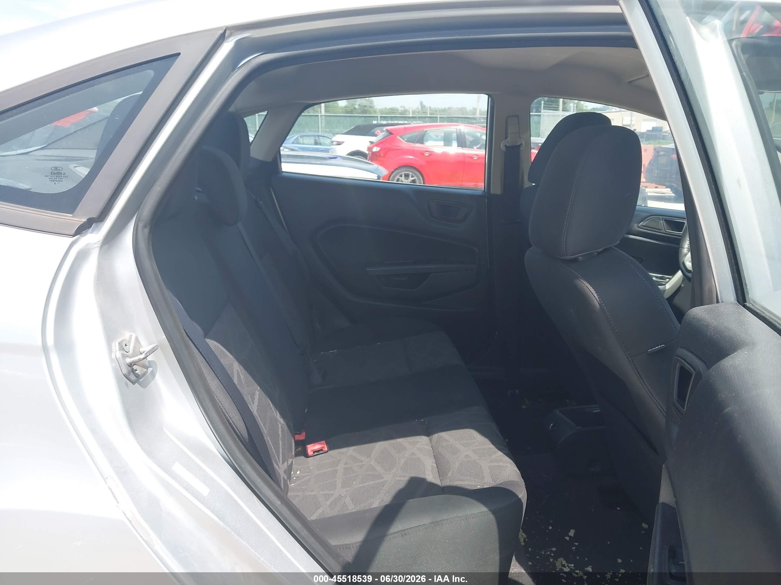 2011 Ford Fiesta Sel Silver vin: 3FADP4CJ7BM173299