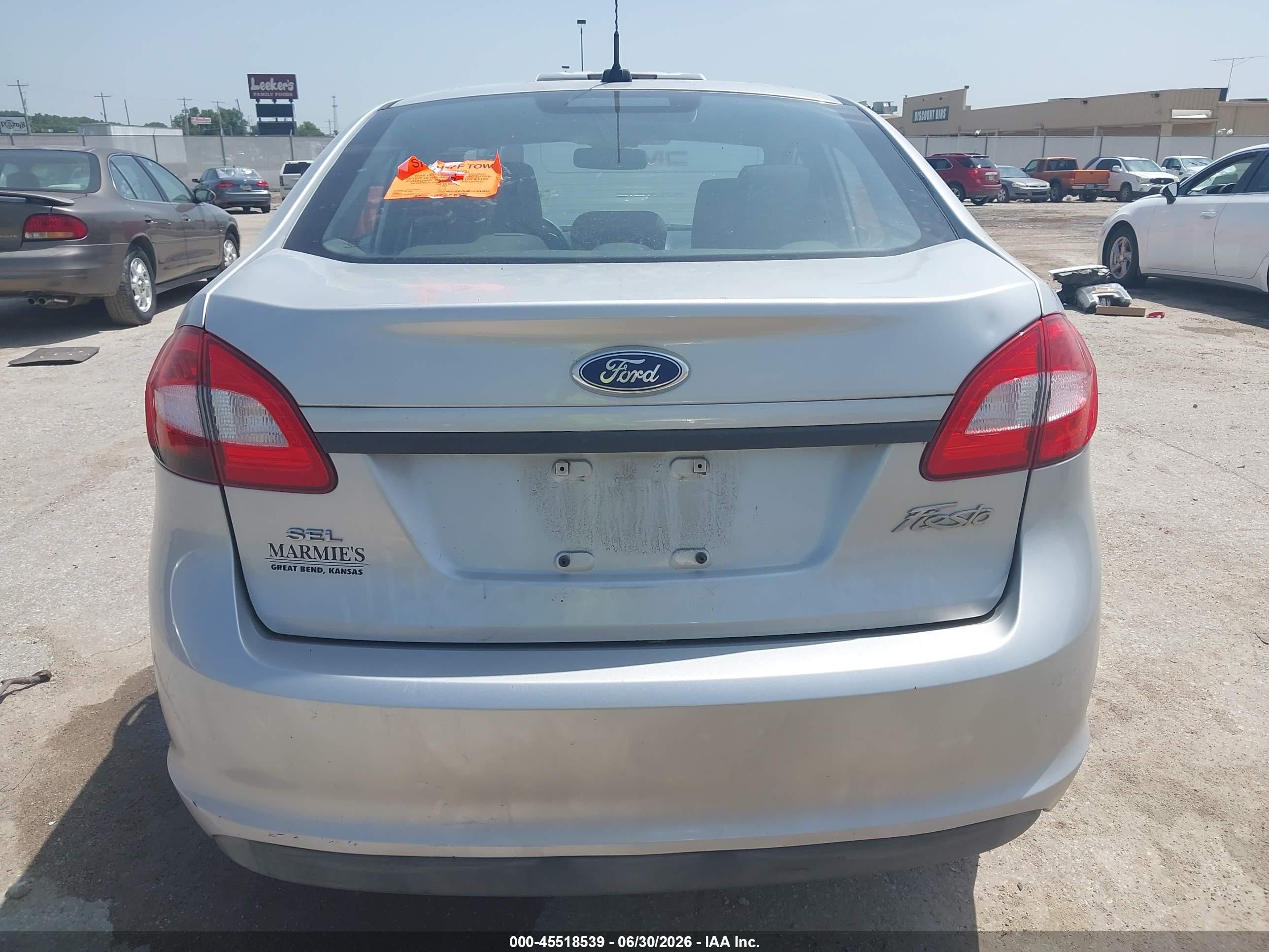 2011 Ford Fiesta Sel Silver vin: 3FADP4CJ7BM173299