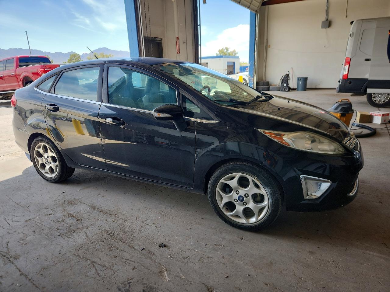 2012 Ford Fiesta Sel Black vin: 3FADP4CJ8CM176603