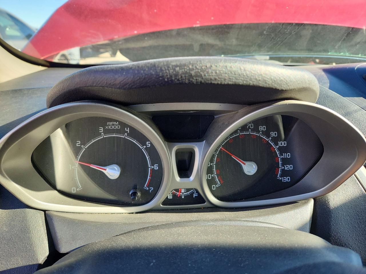 2011 Ford Fiesta Sel Красный vin: 3FADP4CJ9BM102511