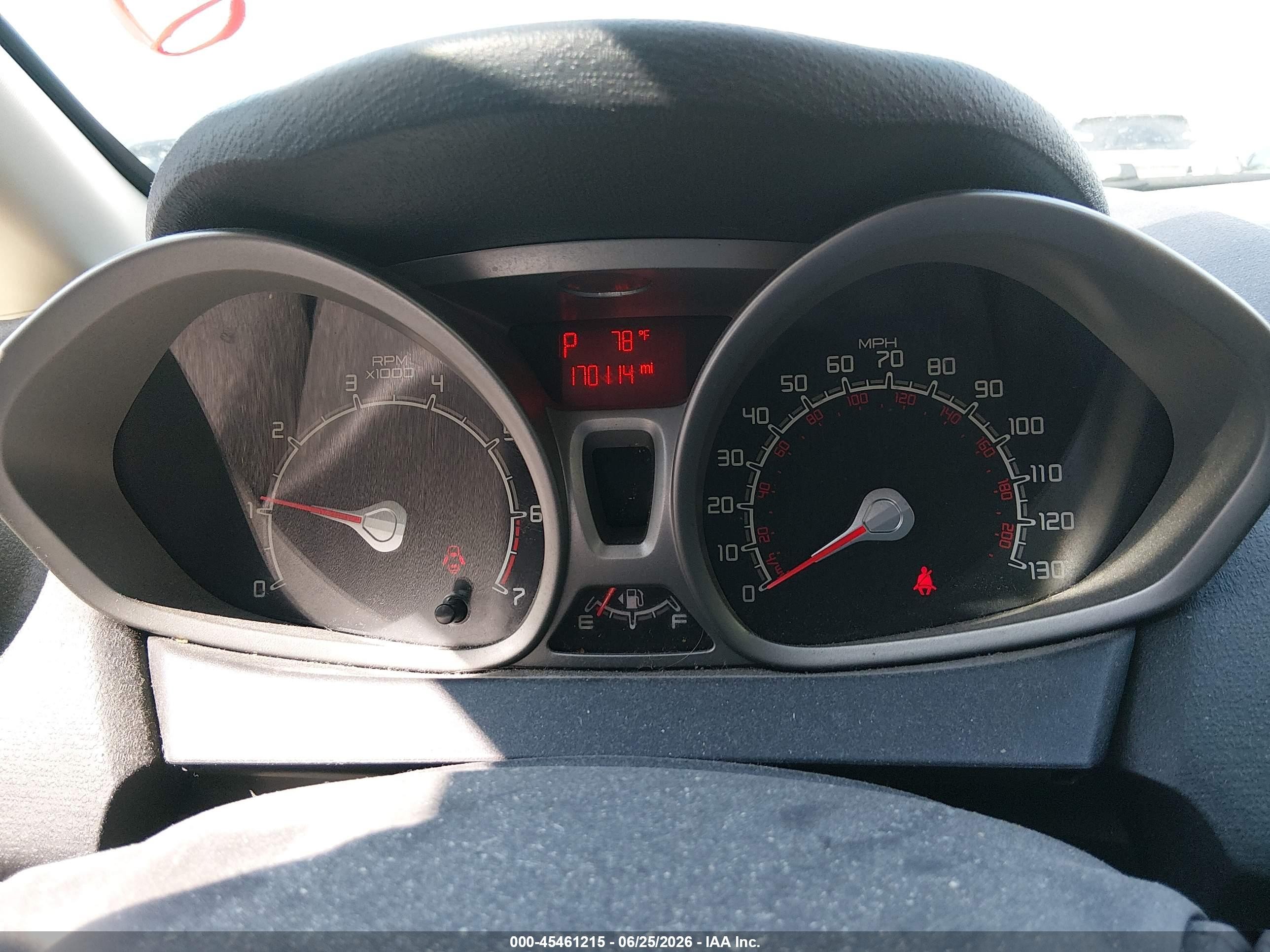 2011 Ford Fiesta Sel Белый vin: 3FADP4CJ9BM196910