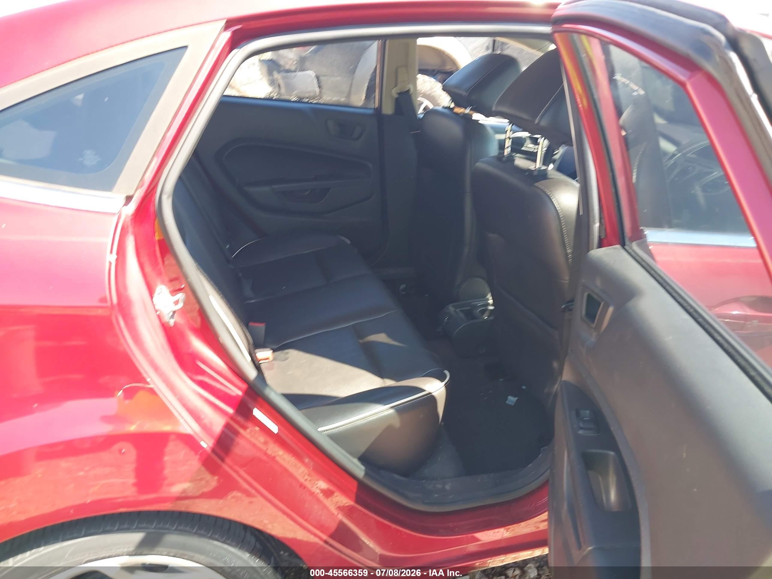 2013 Ford Fiesta Titanium Red vin: 3FADP4CJ9DM118890