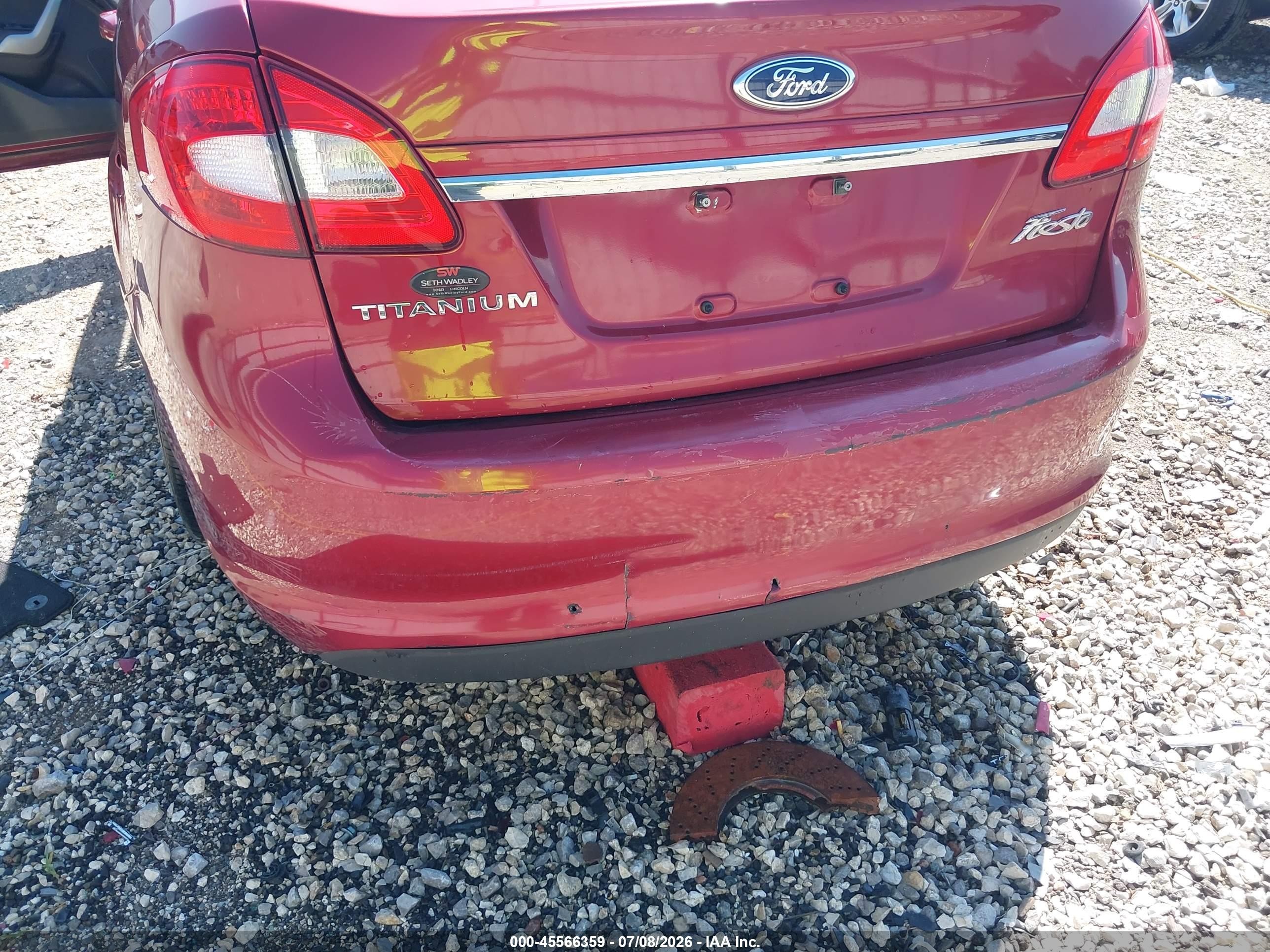 2013 Ford Fiesta Titanium Red vin: 3FADP4CJ9DM118890