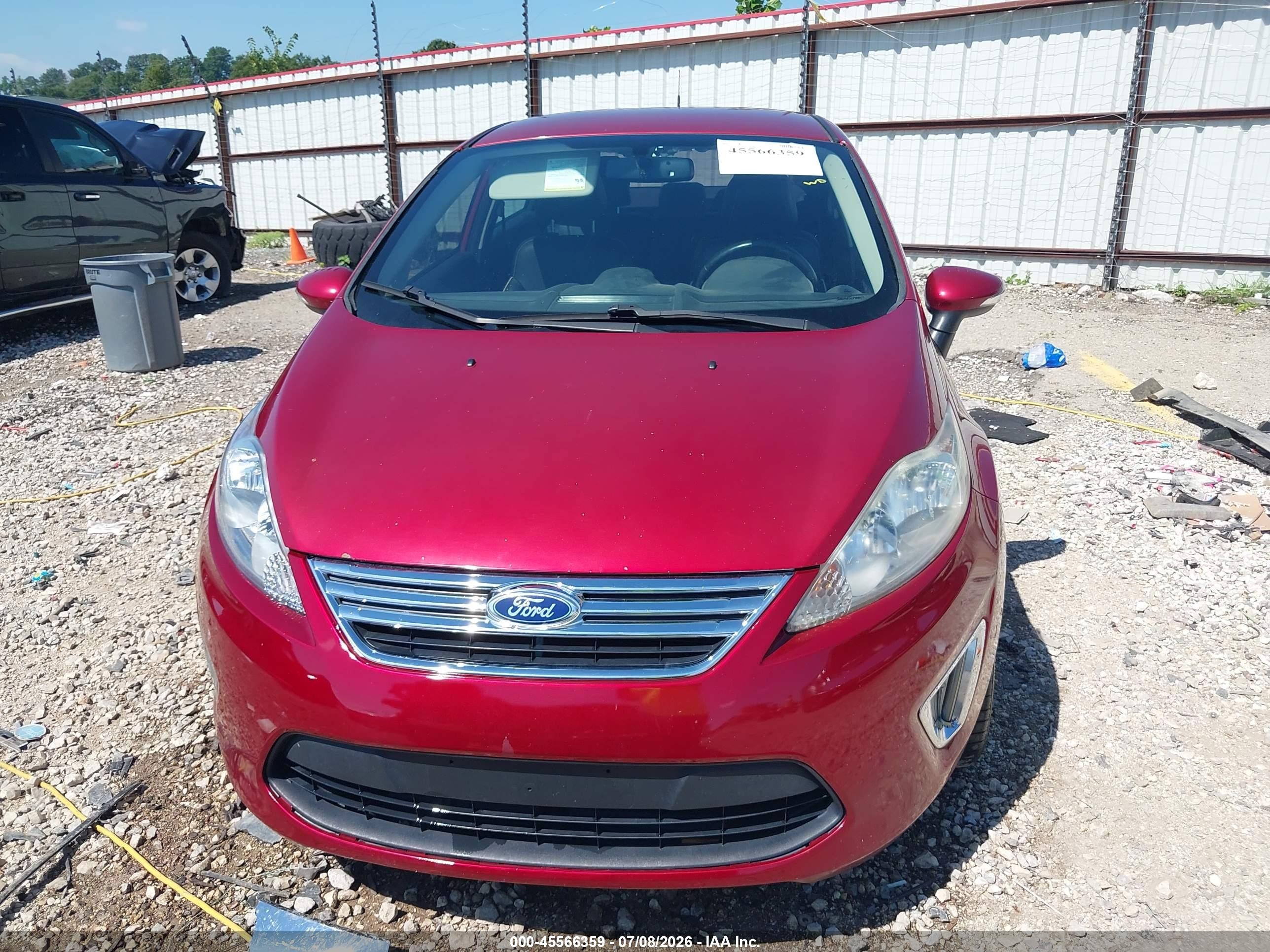 2013 Ford Fiesta Titanium Red vin: 3FADP4CJ9DM118890