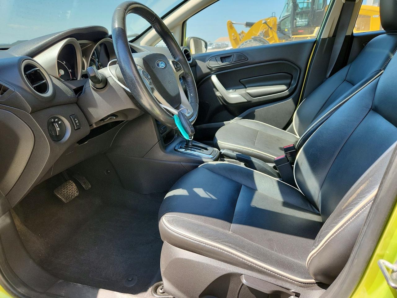 2011 Ford Fiesta Sel Green vin: 3FADP4CJXBM142256