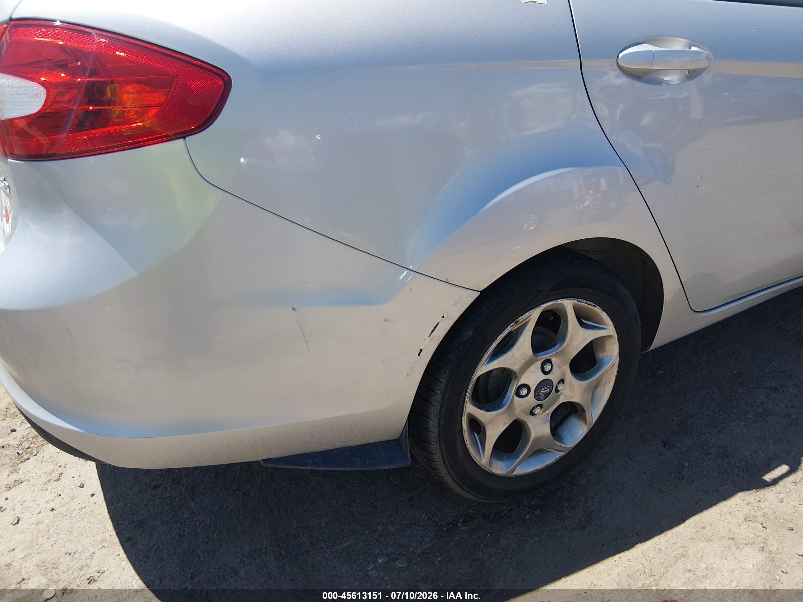 2012 Ford Fiesta Sel Silver vin: 3FADP4CJXCM173654
