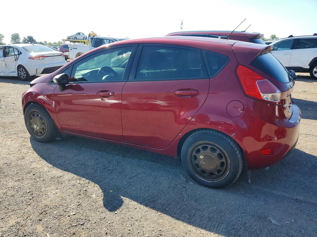 2014 Ford Fiesta Se Красный vin: 3FADP4EE6EM175758