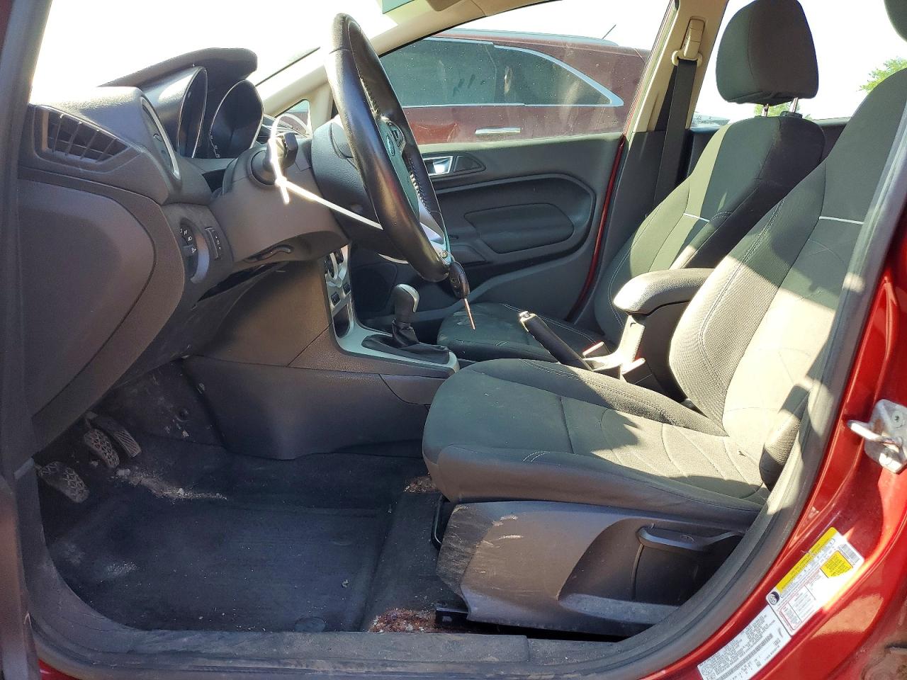 2014 Ford Fiesta Se Красный vin: 3FADP4EE6EM175758