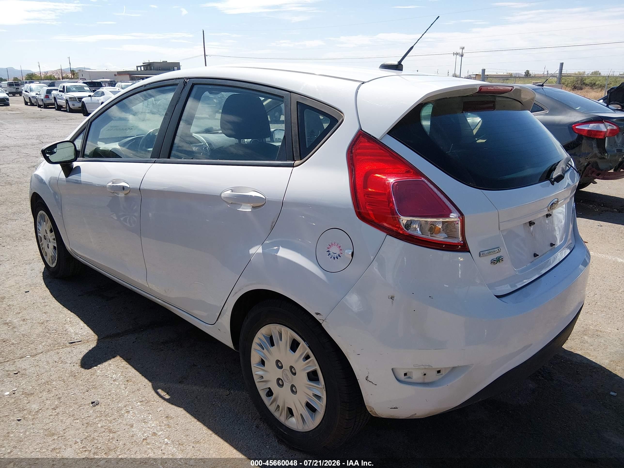 2015 Ford Fiesta Se White vin: 3FADP4EE9FM167073