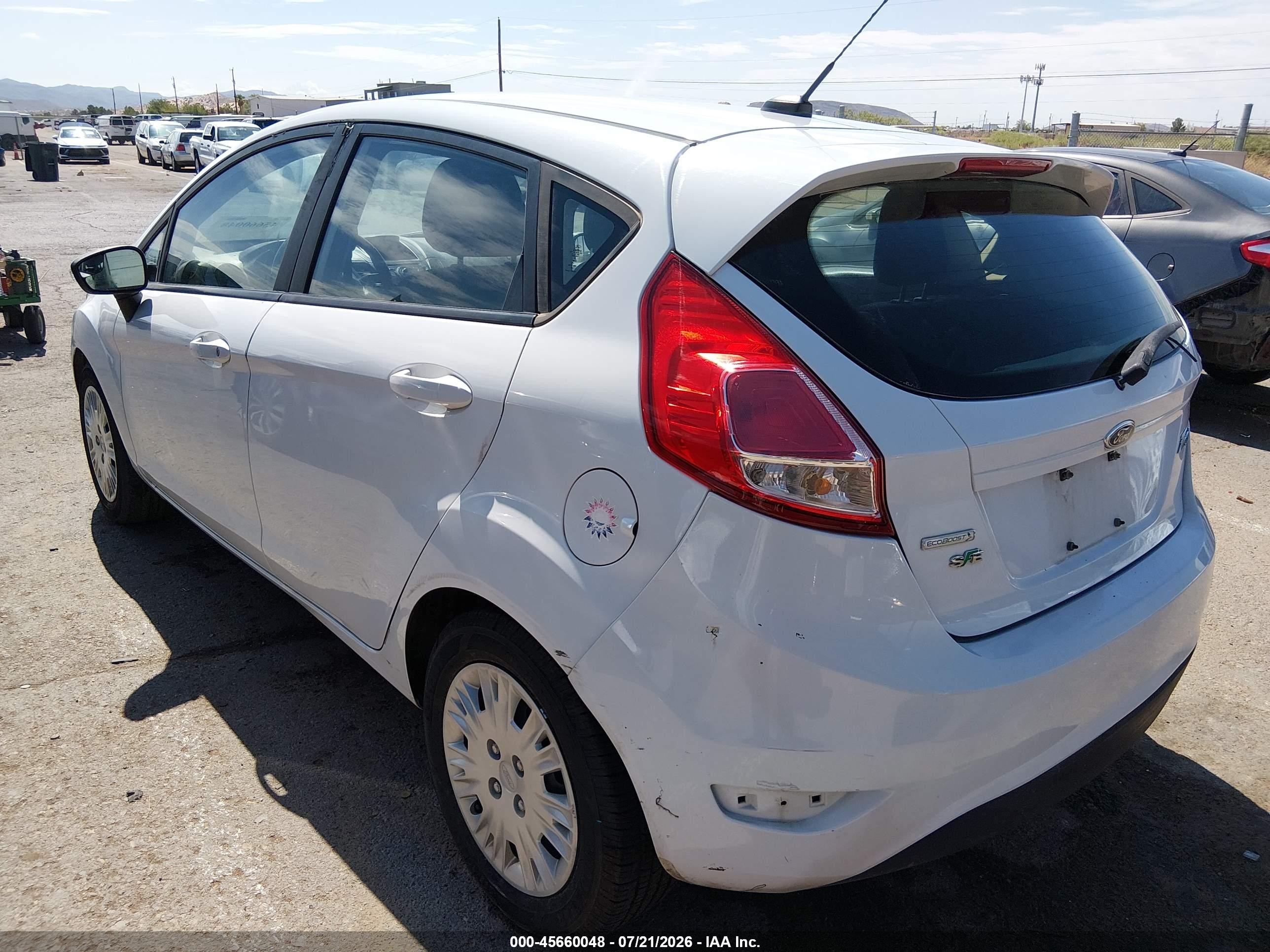 2015 Ford Fiesta Se White vin: 3FADP4EE9FM167073