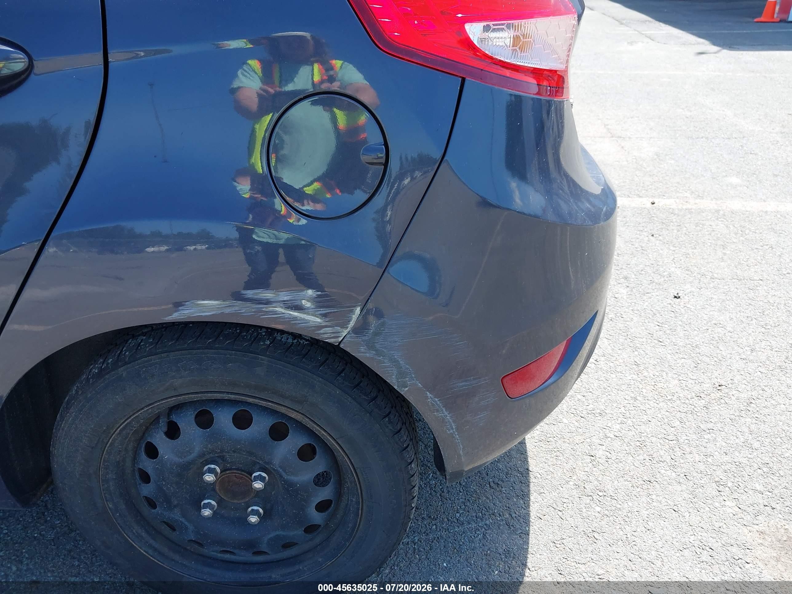 2012 Ford Fiesta Se Blue vin: 3FADP4EJ0CM197944