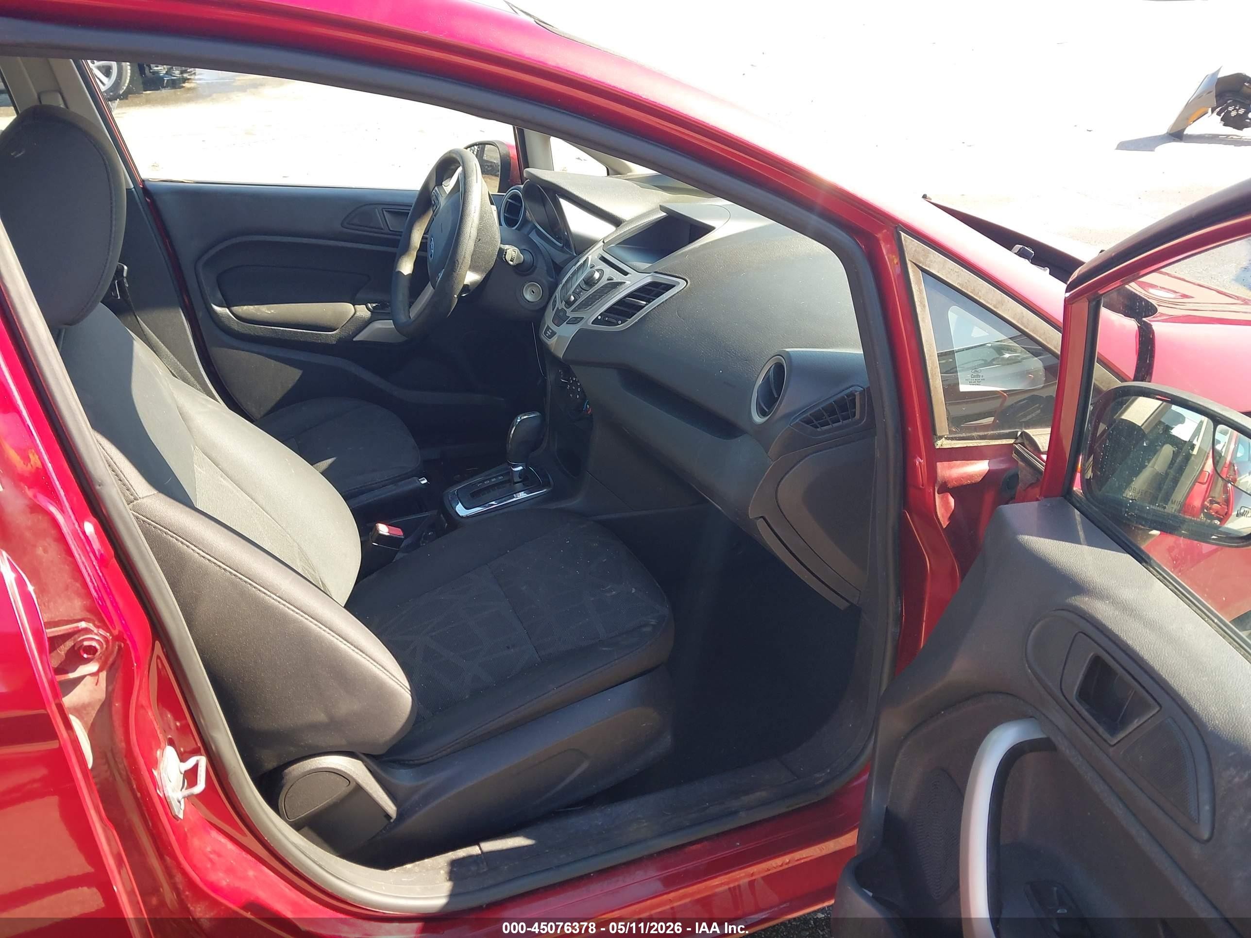 2013 Ford Fiesta Se Red vin: 3FADP4EJ0DM130830