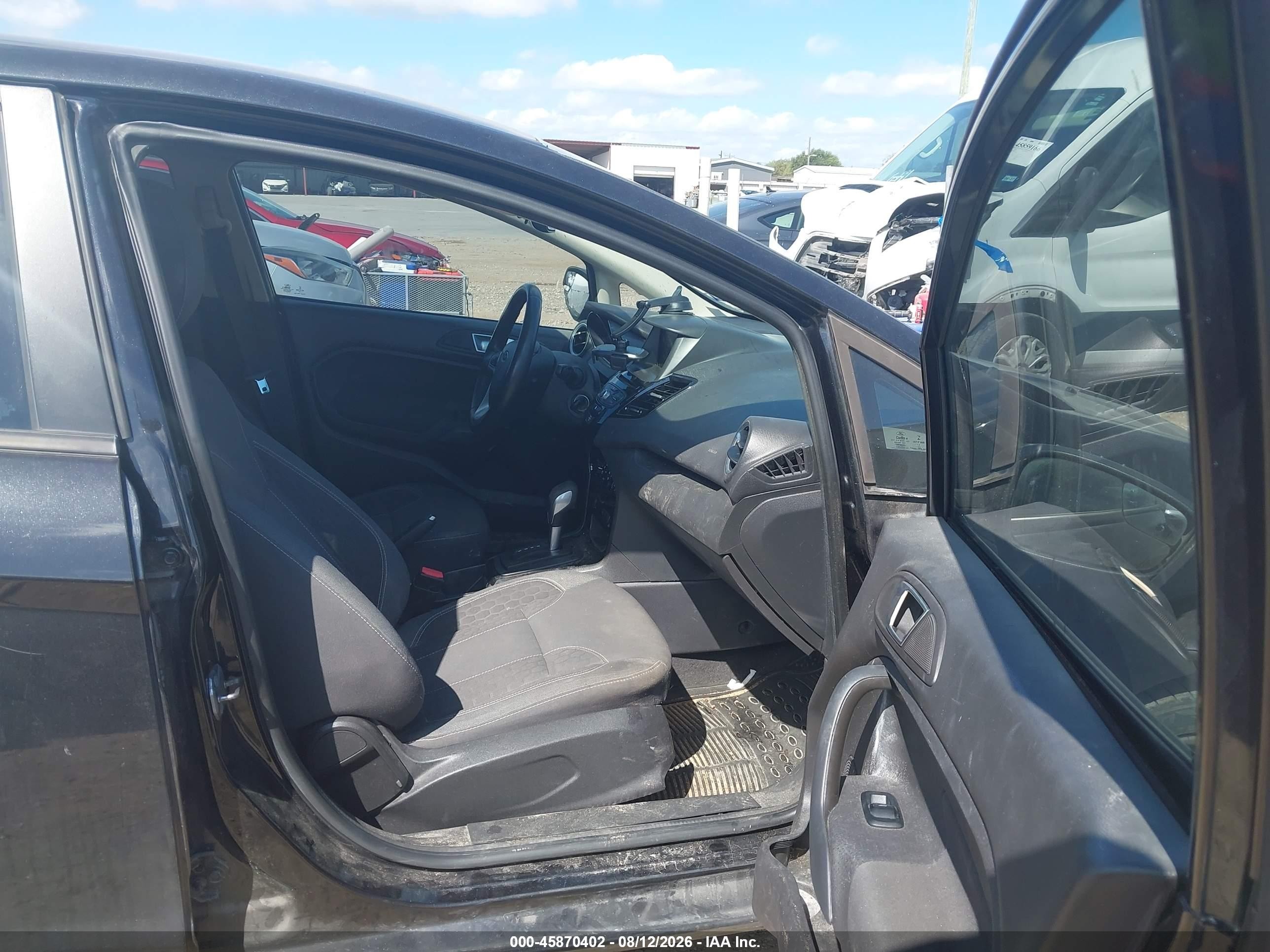 2014 Ford Fiesta Se Black vin: 3FADP4EJ0EM103757