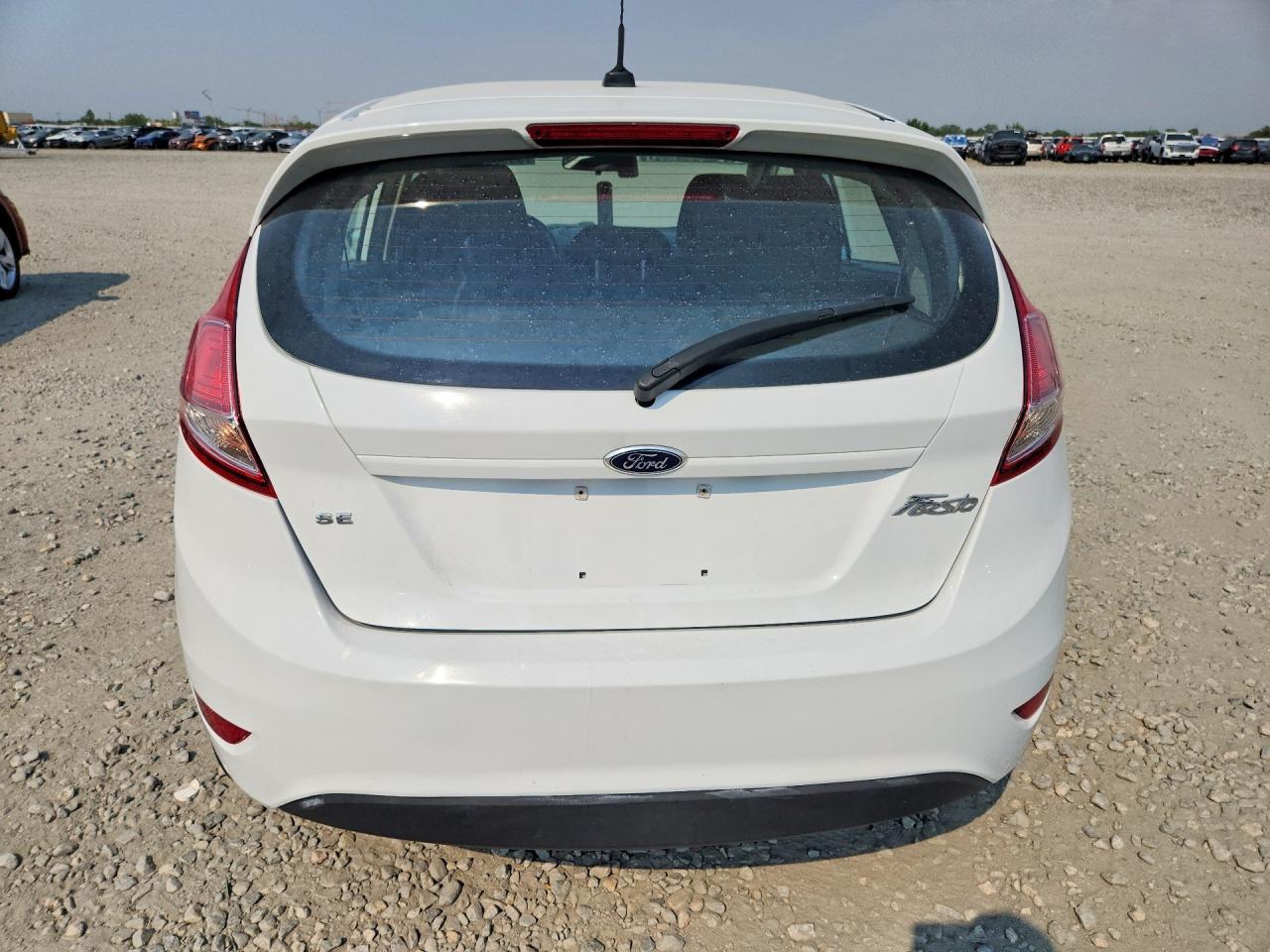 2014 Ford Fiesta Se White vin: 3FADP4EJ0EM107744