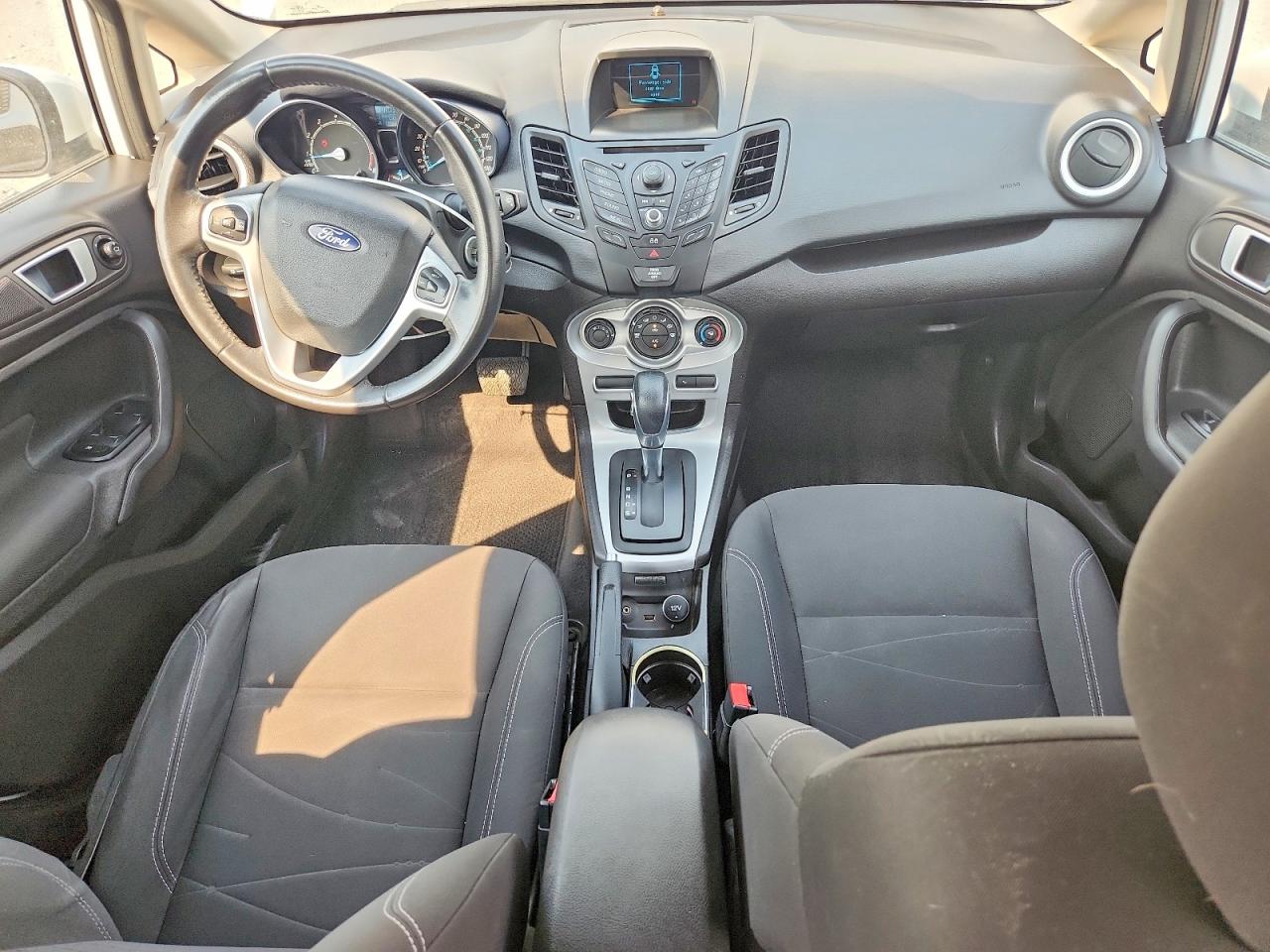 2014 Ford Fiesta Se White vin: 3FADP4EJ0EM107744