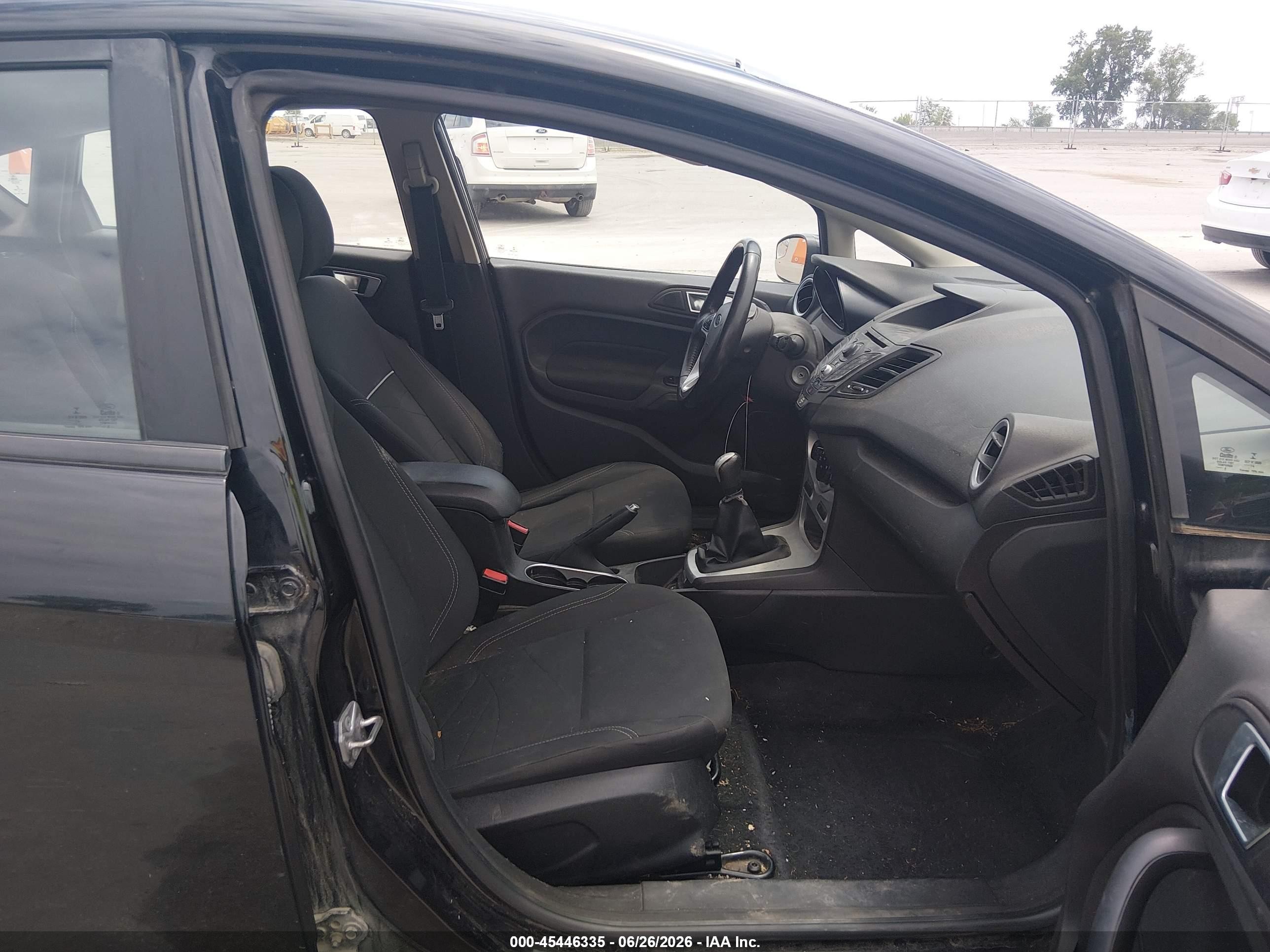 2014 Ford Fiesta Se Black vin: 3FADP4EJ0EM233814