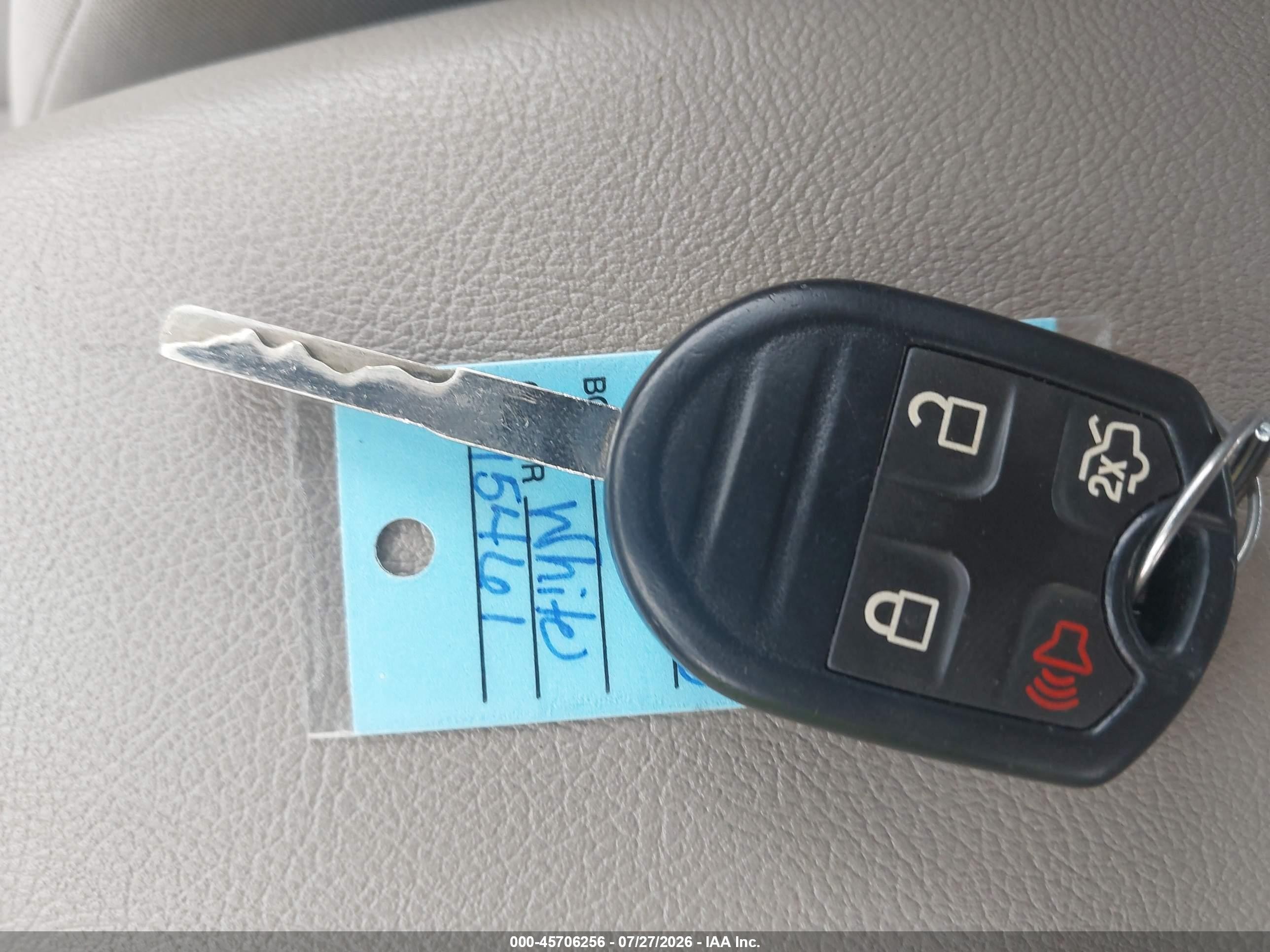 2015 Ford Fiesta Se Белый vin: 3FADP4EJ0FM105395
