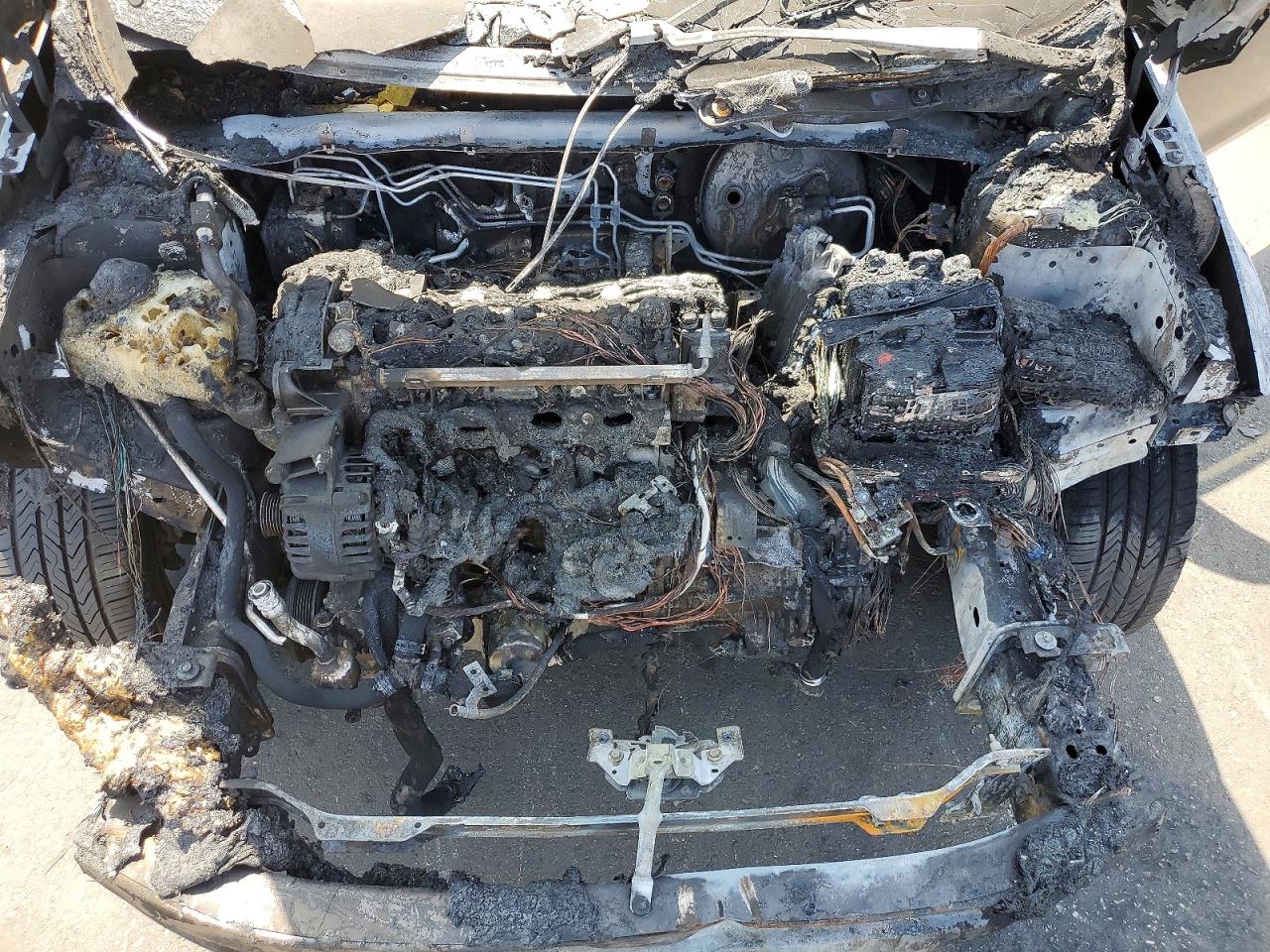 2015 Ford Fiesta Se Burn vin: 3FADP4EJ0FM127073