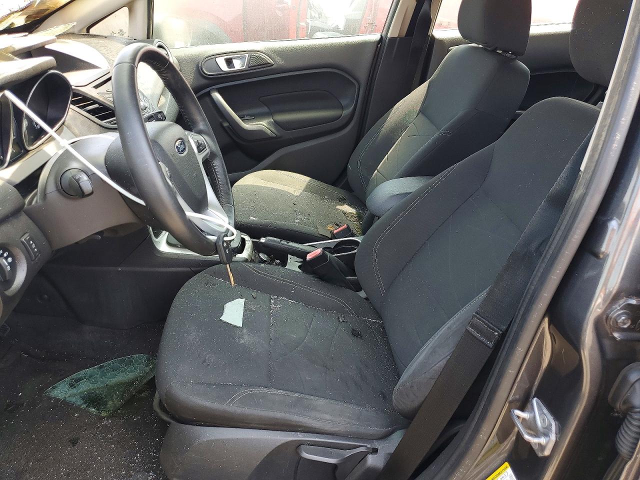 2015 Ford Fiesta Se Burn vin: 3FADP4EJ0FM127073