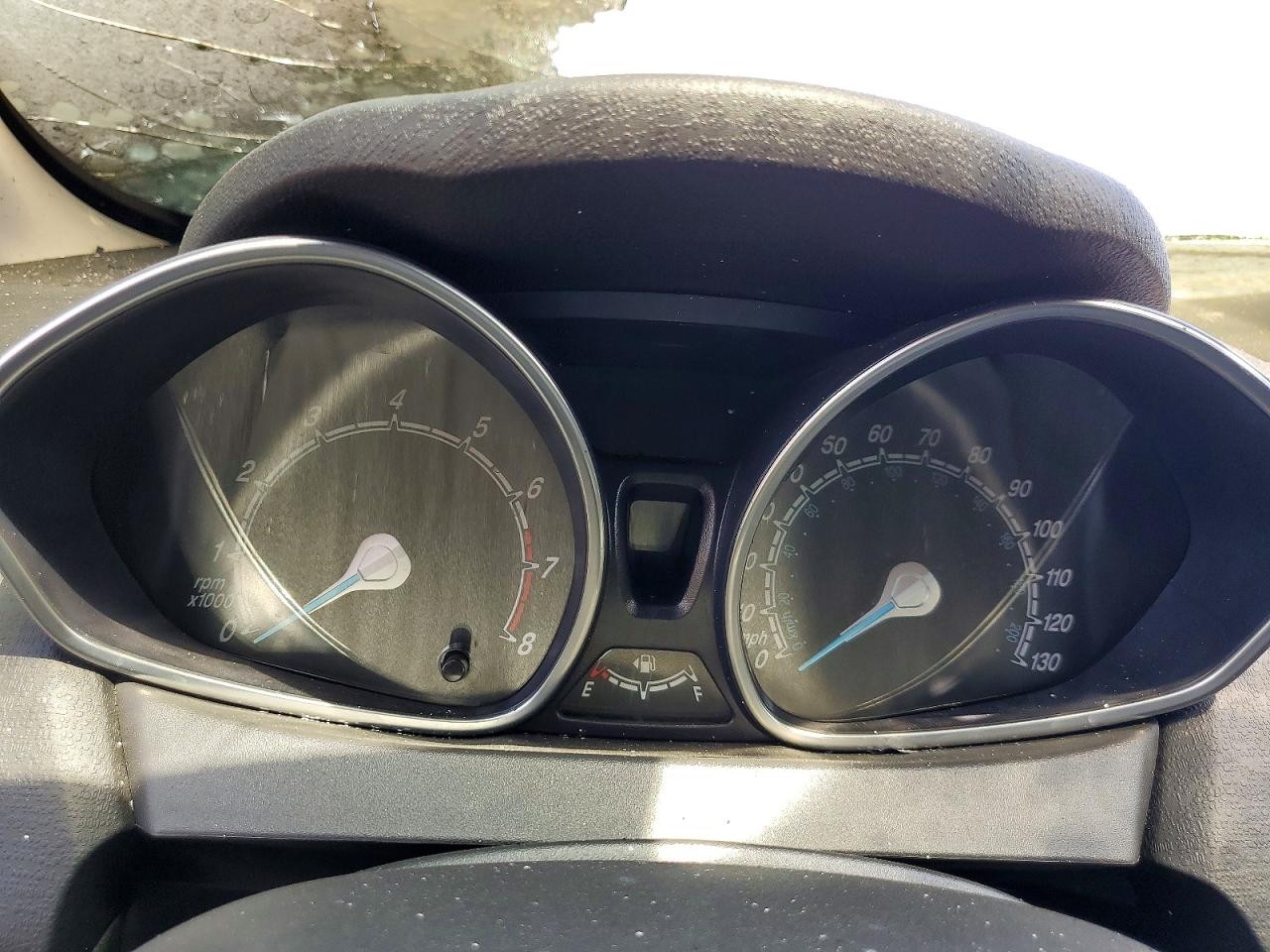 2015 Ford Fiesta Se Burn vin: 3FADP4EJ0FM127073