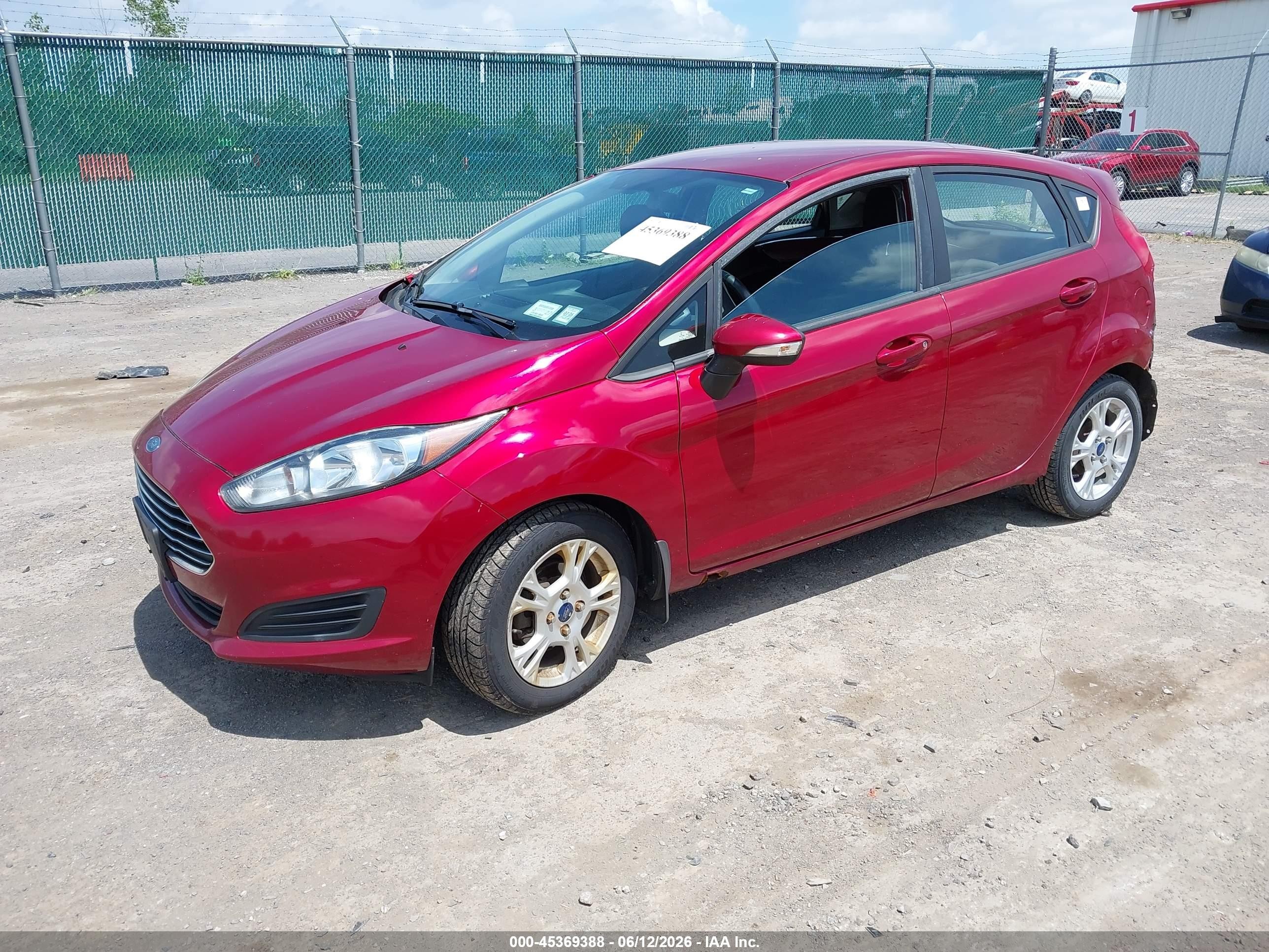 2015 Ford Fiesta Se Red vin: 3FADP4EJ0FM147937