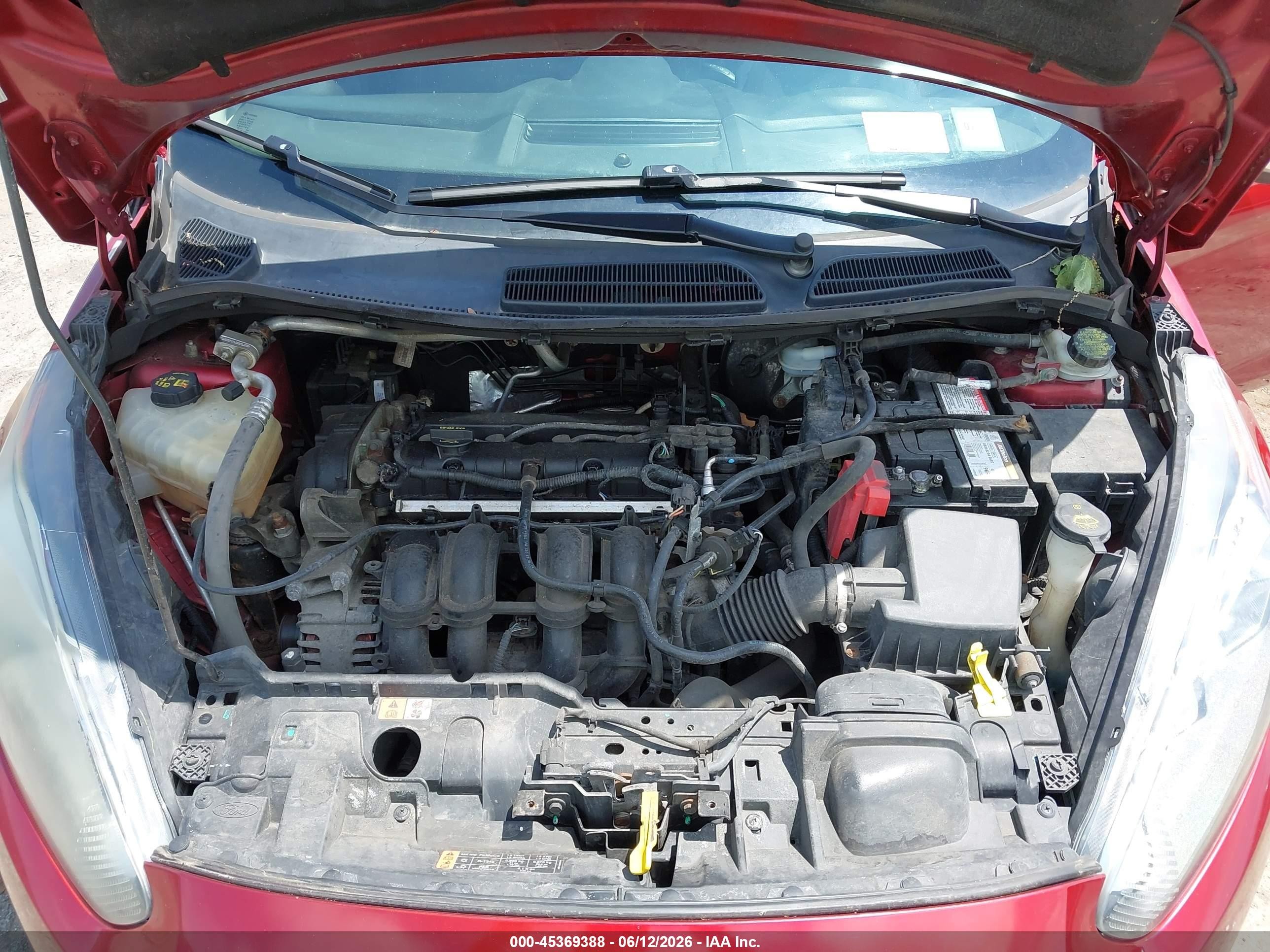 2015 Ford Fiesta Se Red vin: 3FADP4EJ0FM147937