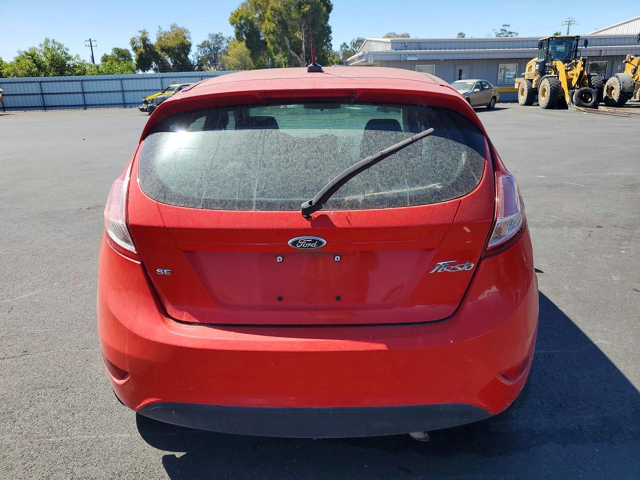 2015 Ford Fiesta Se Красный vin: 3FADP4EJ0FM162387
