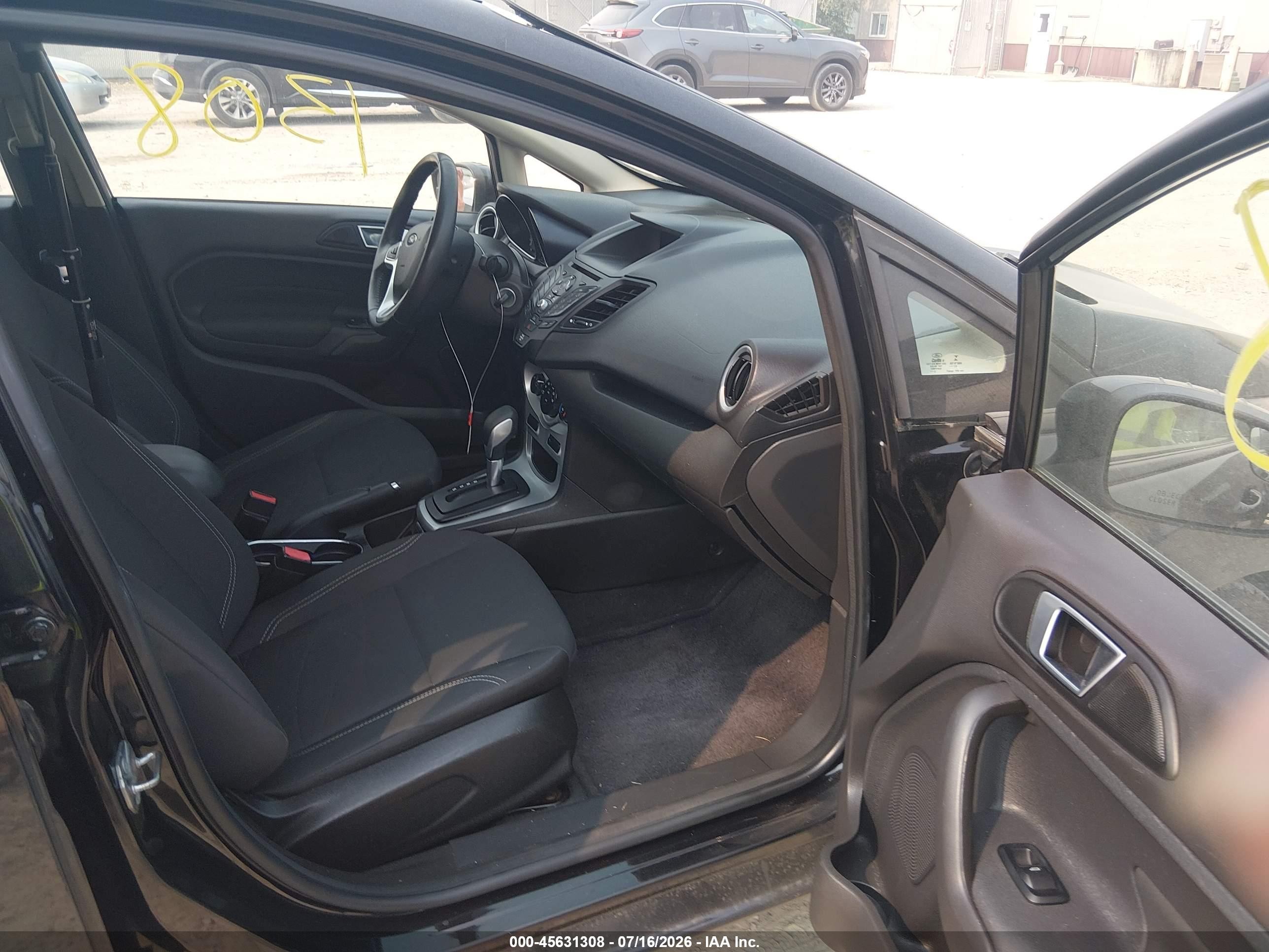 2015 Ford Fiesta Se Gray vin: 3FADP4EJ0FM187077
