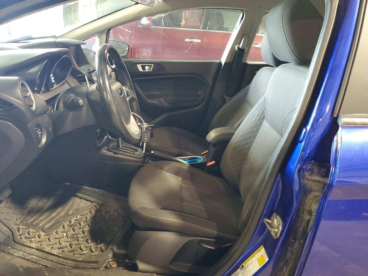 2015 Ford Fiesta Se Blue vin: 3FADP4EJ0FM196765