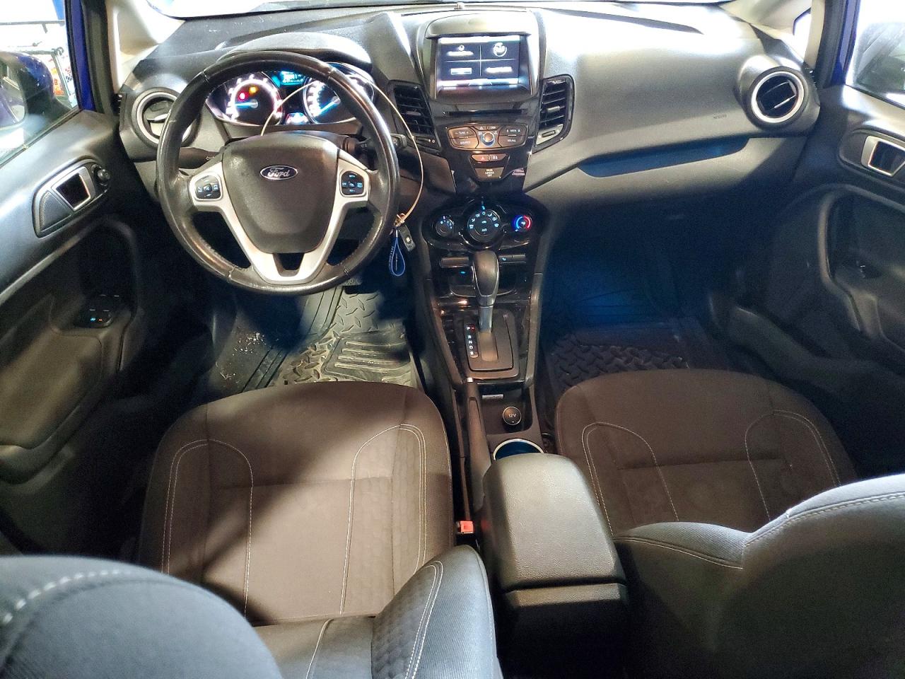 2015 Ford Fiesta Se Blue vin: 3FADP4EJ0FM196765