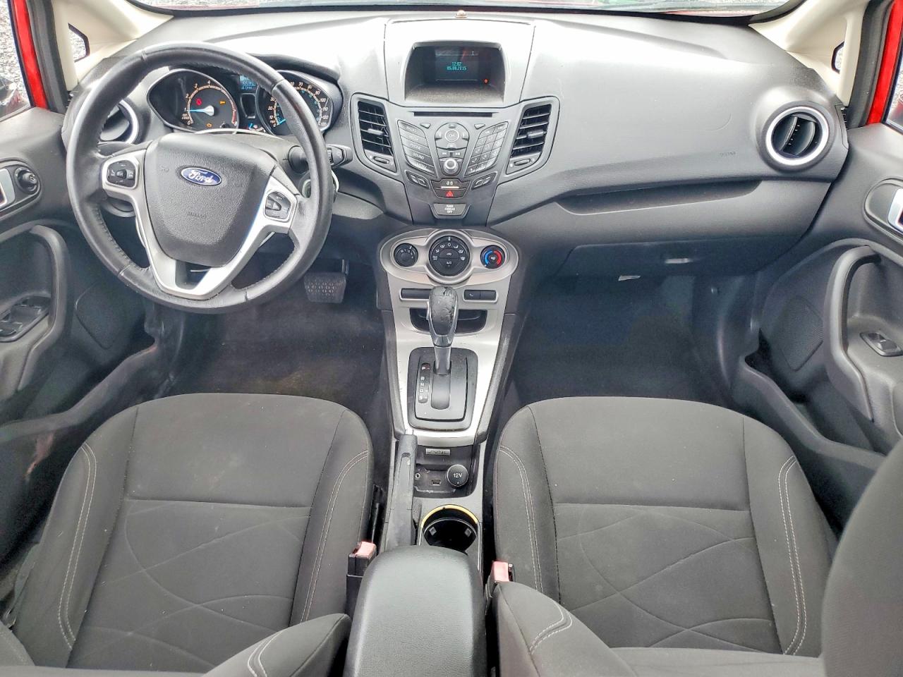 2015 Ford Fiesta Se Red vin: 3FADP4EJ0FM204430