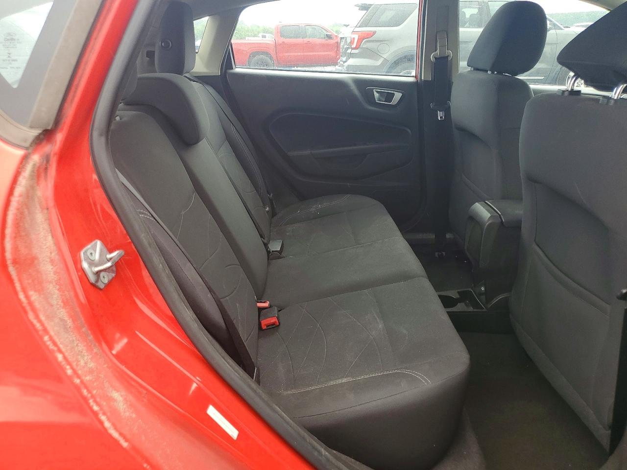 2015 Ford Fiesta Se Red vin: 3FADP4EJ0FM204430