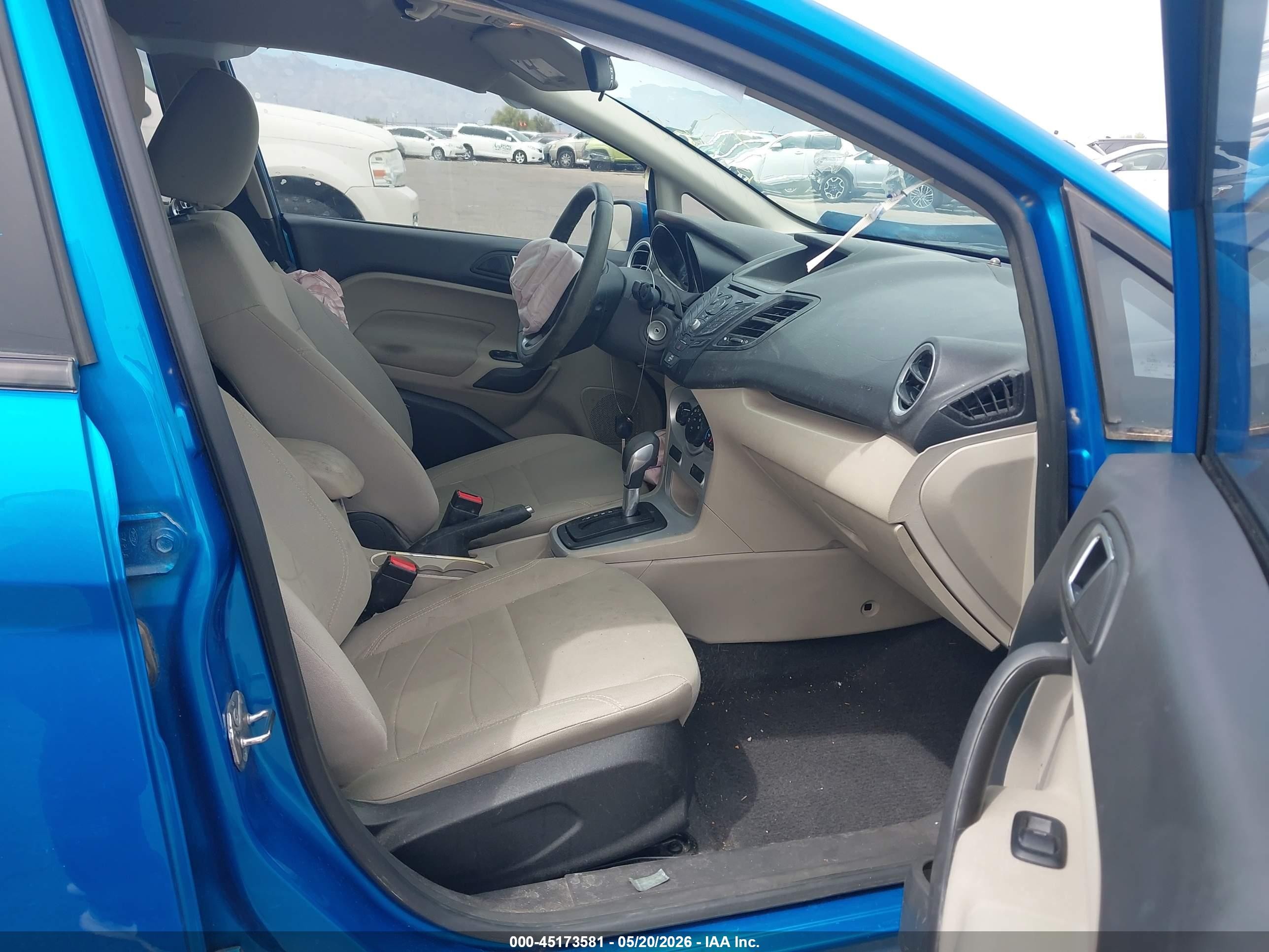2015 Ford Fiesta Se Blue vin: 3FADP4EJ0FM221535
