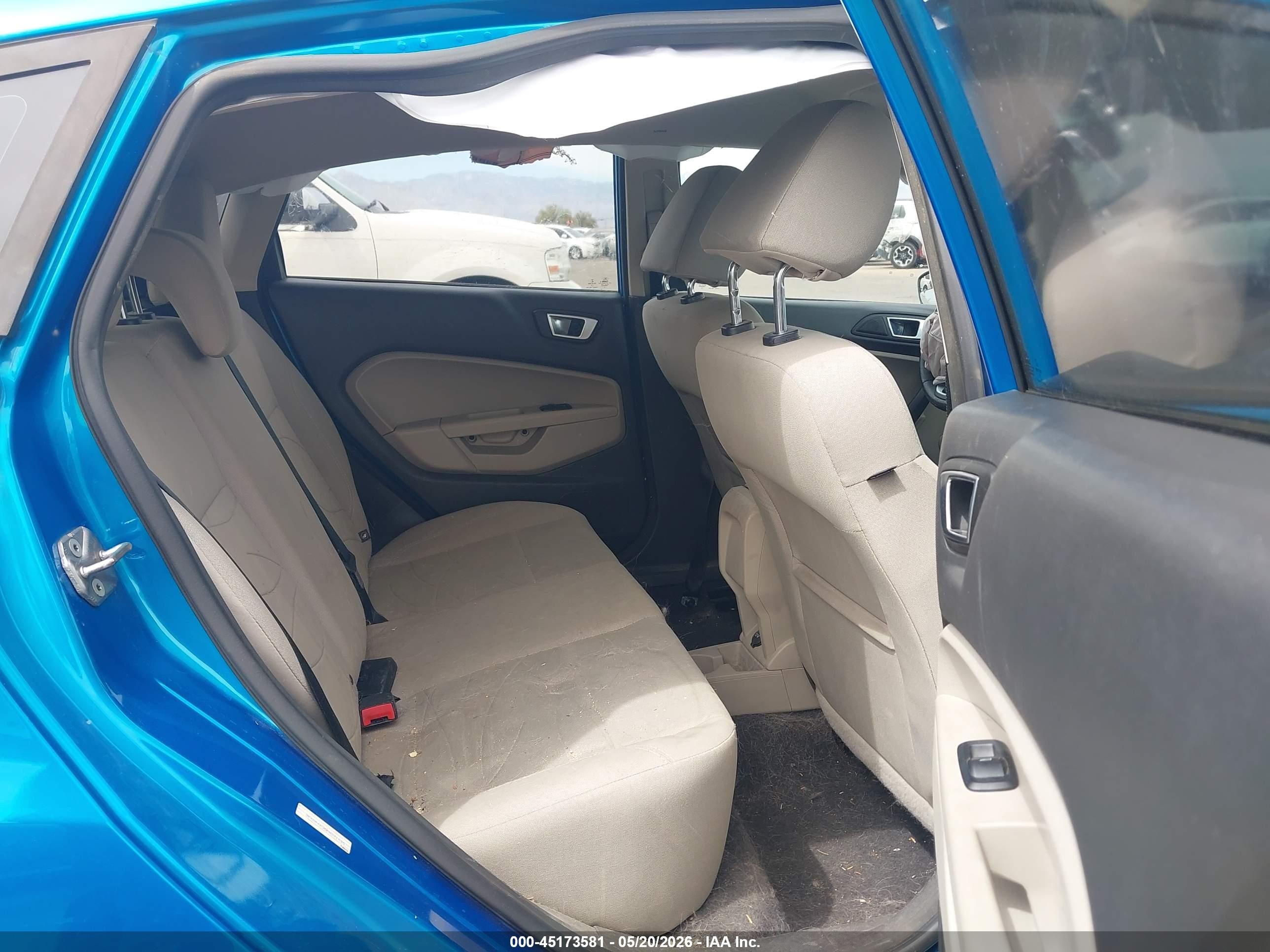 2015 Ford Fiesta Se Blue vin: 3FADP4EJ0FM221535