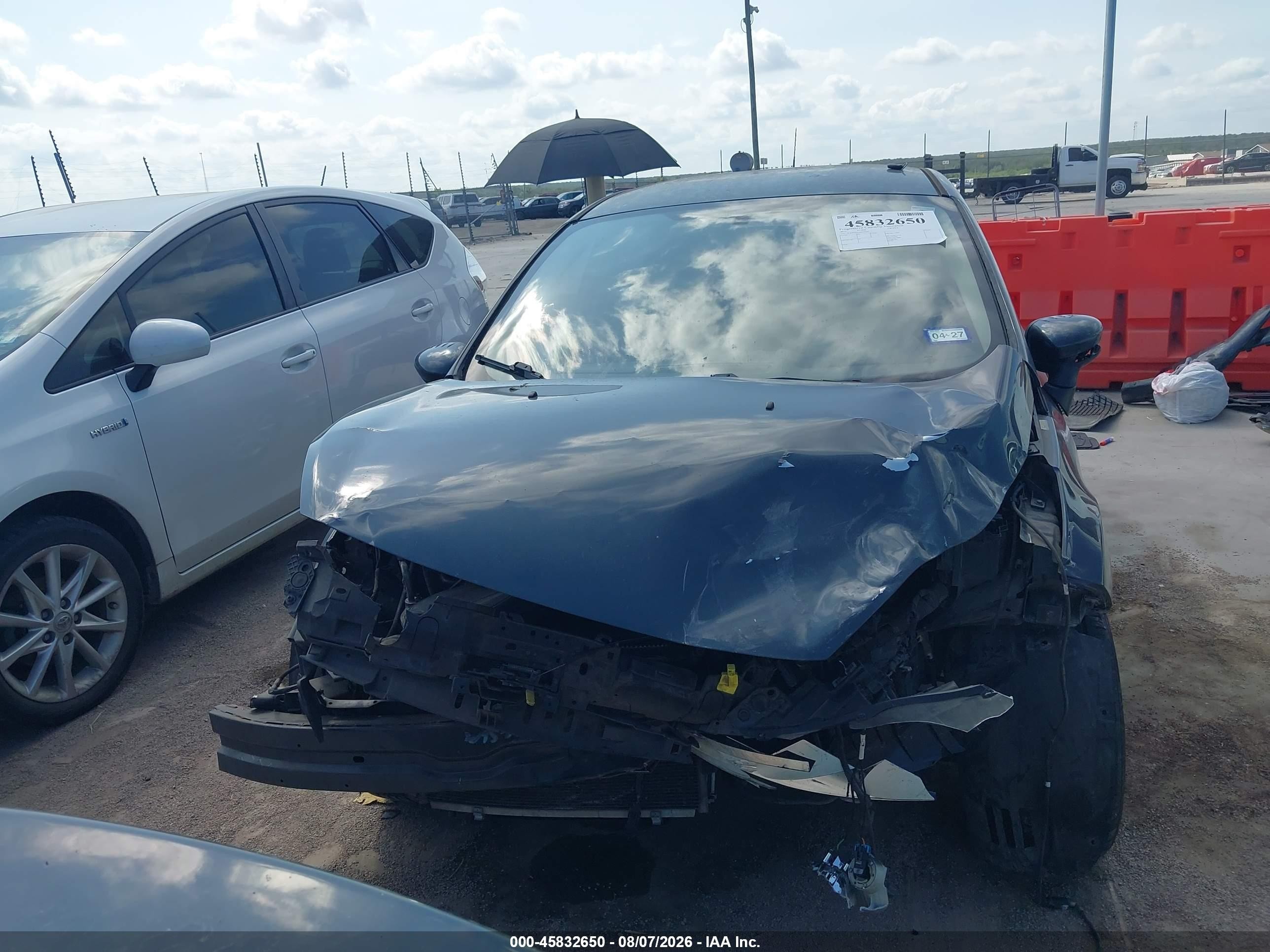 2011 Ford Fiesta Se Blue vin: 3FADP4EJ1BM145205